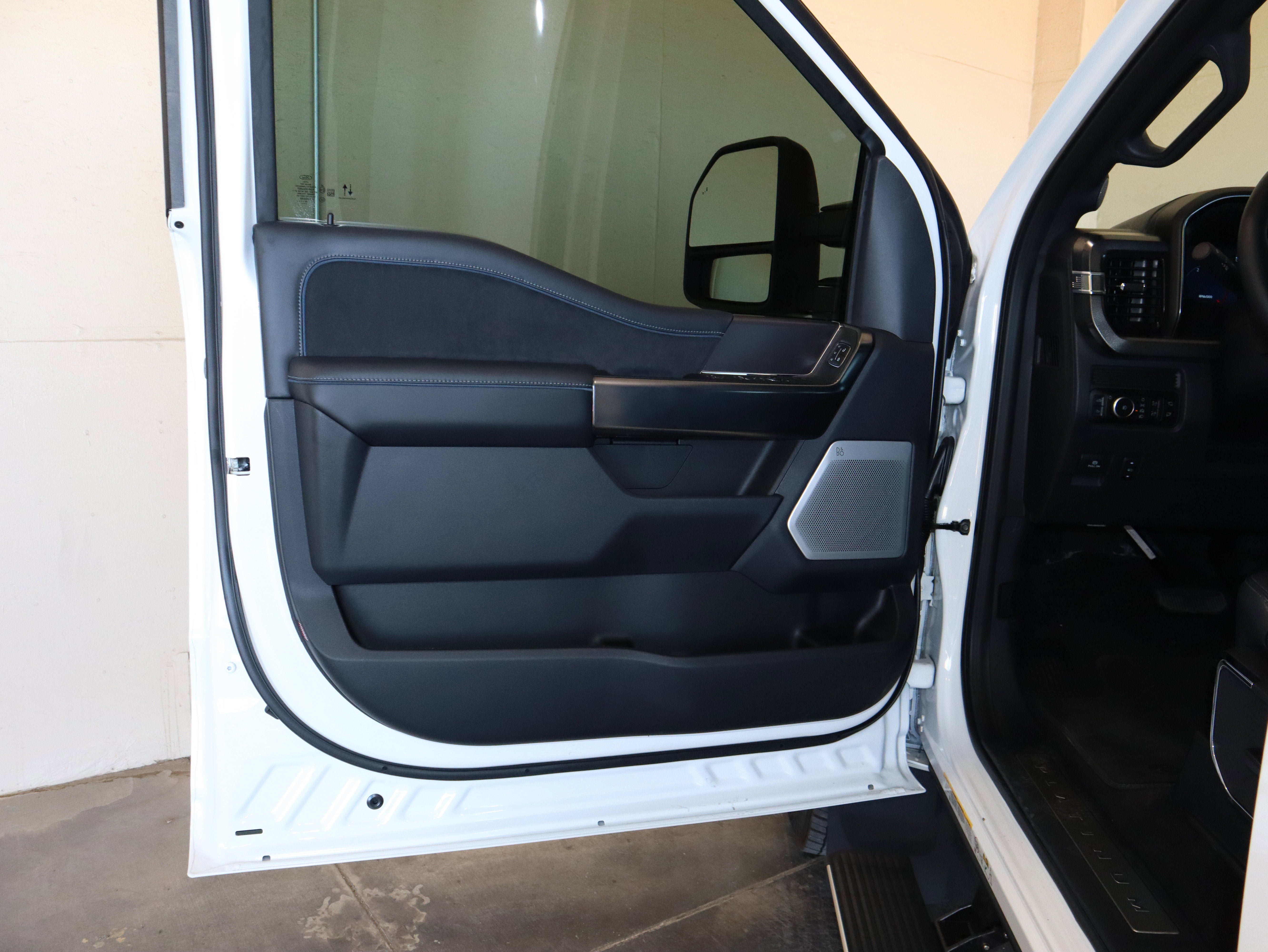 2026 Ford F-450SD Platinum DRW