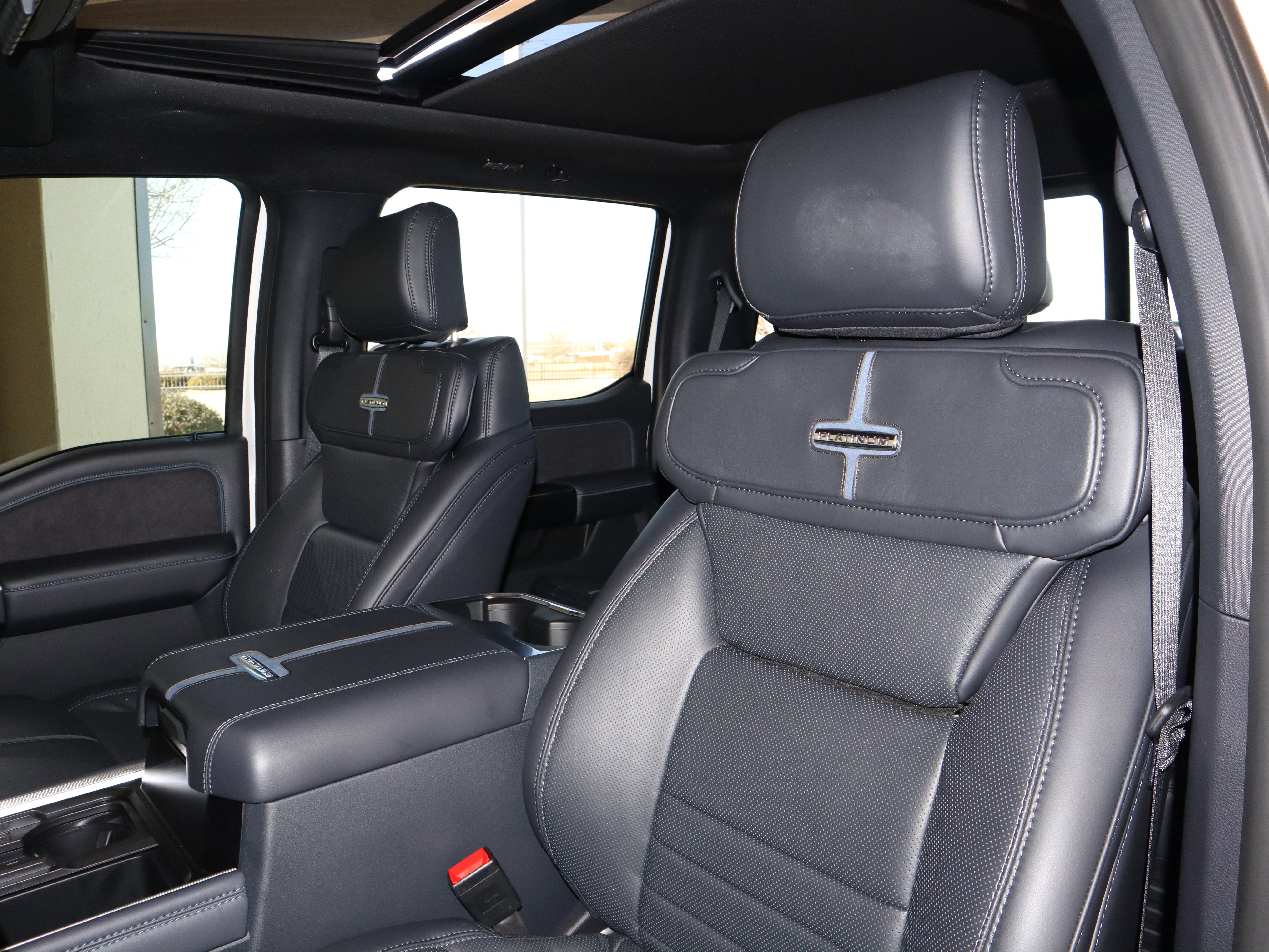 2026 Ford F-450SD Platinum DRW