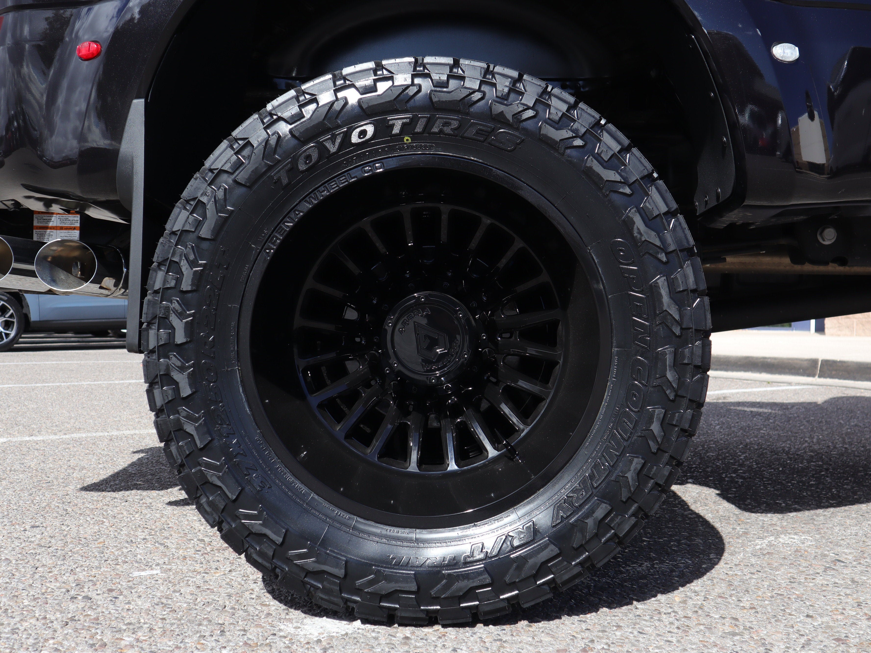 2025 Ford F-450SD Platinum DRW