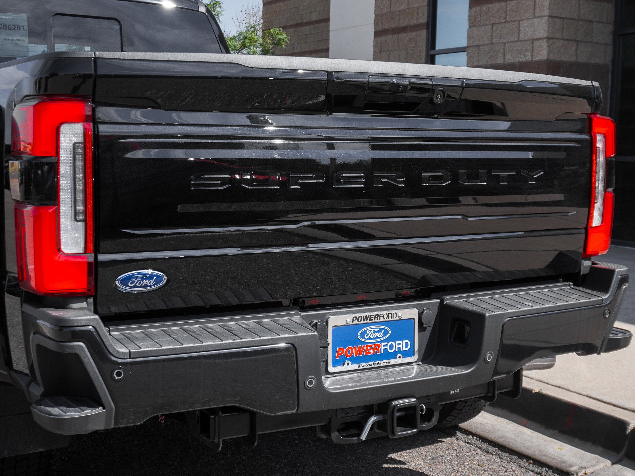 2025 Ford F-450SD Platinum DRW