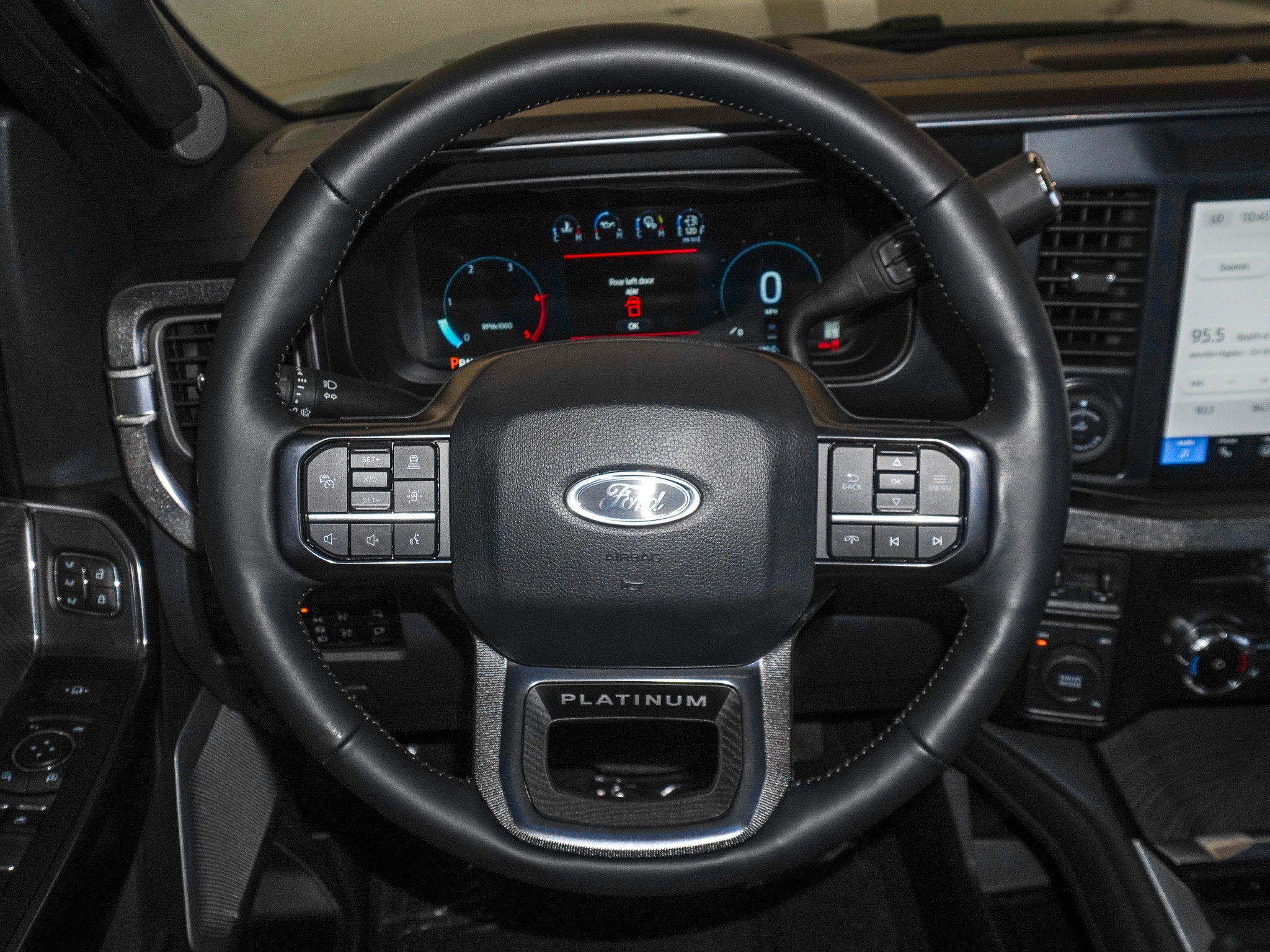 2025 Ford F-450SD Platinum DRW