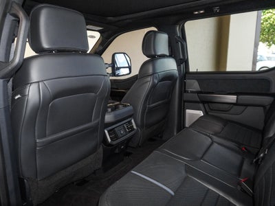 2025 Ford F-450SD Platinum DRW