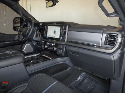 2025 Ford F-450SD Platinum DRW