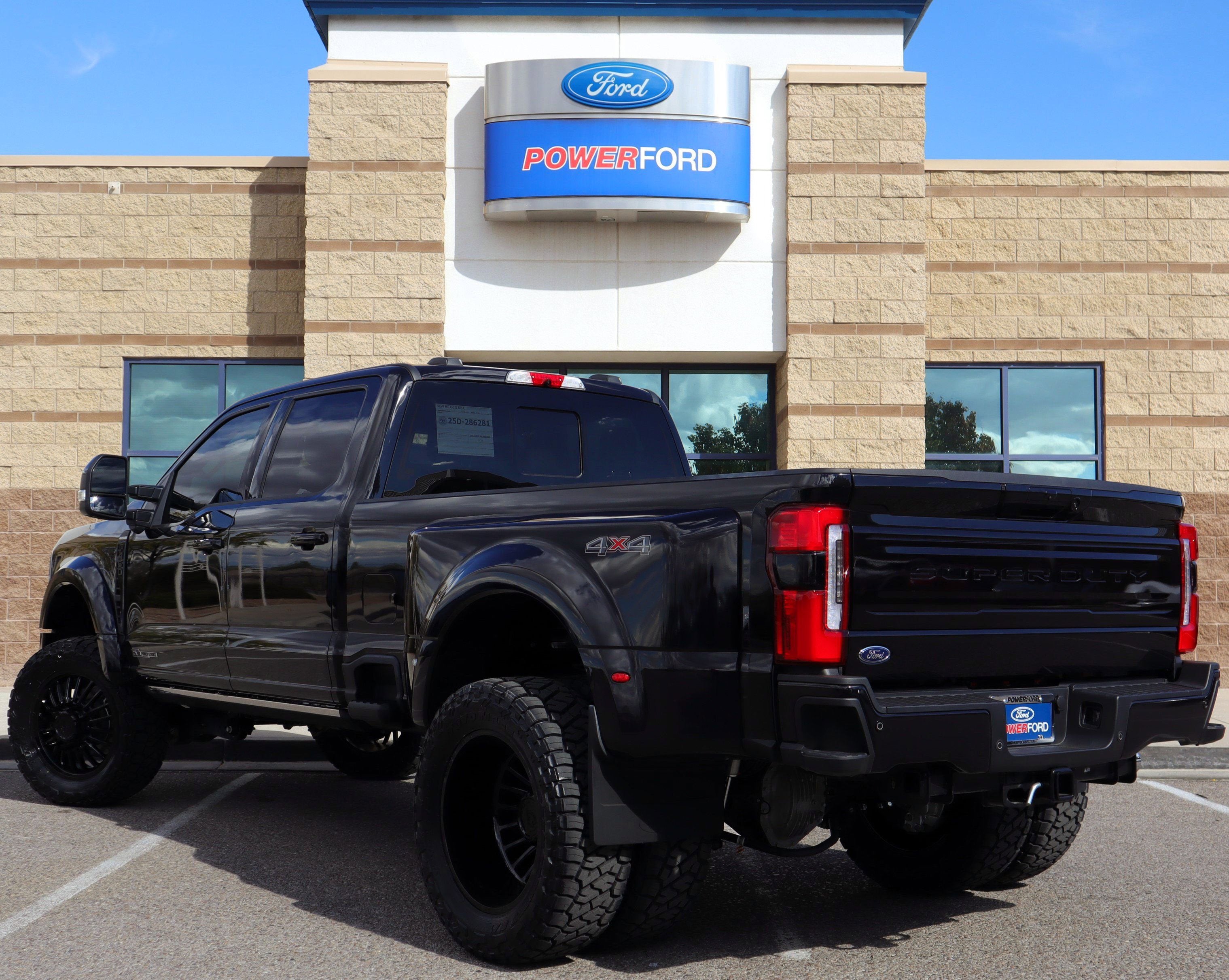 2025 Ford F-450SD Platinum DRW