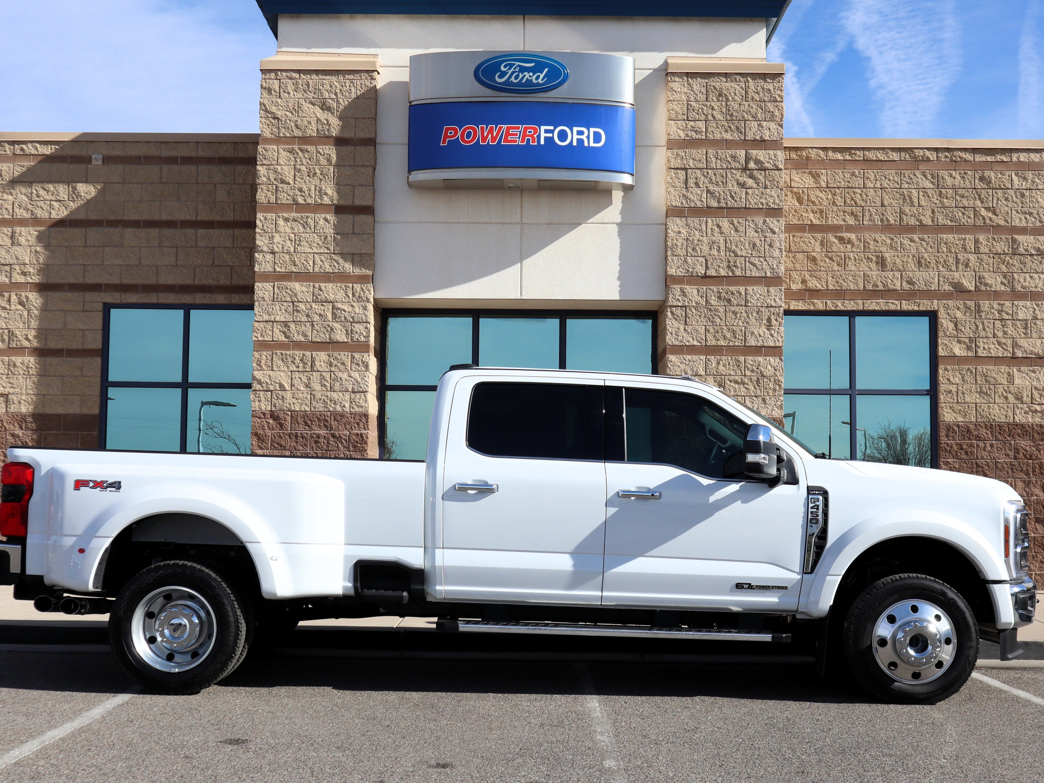 2026 Ford F-450SD Lariat DRW
