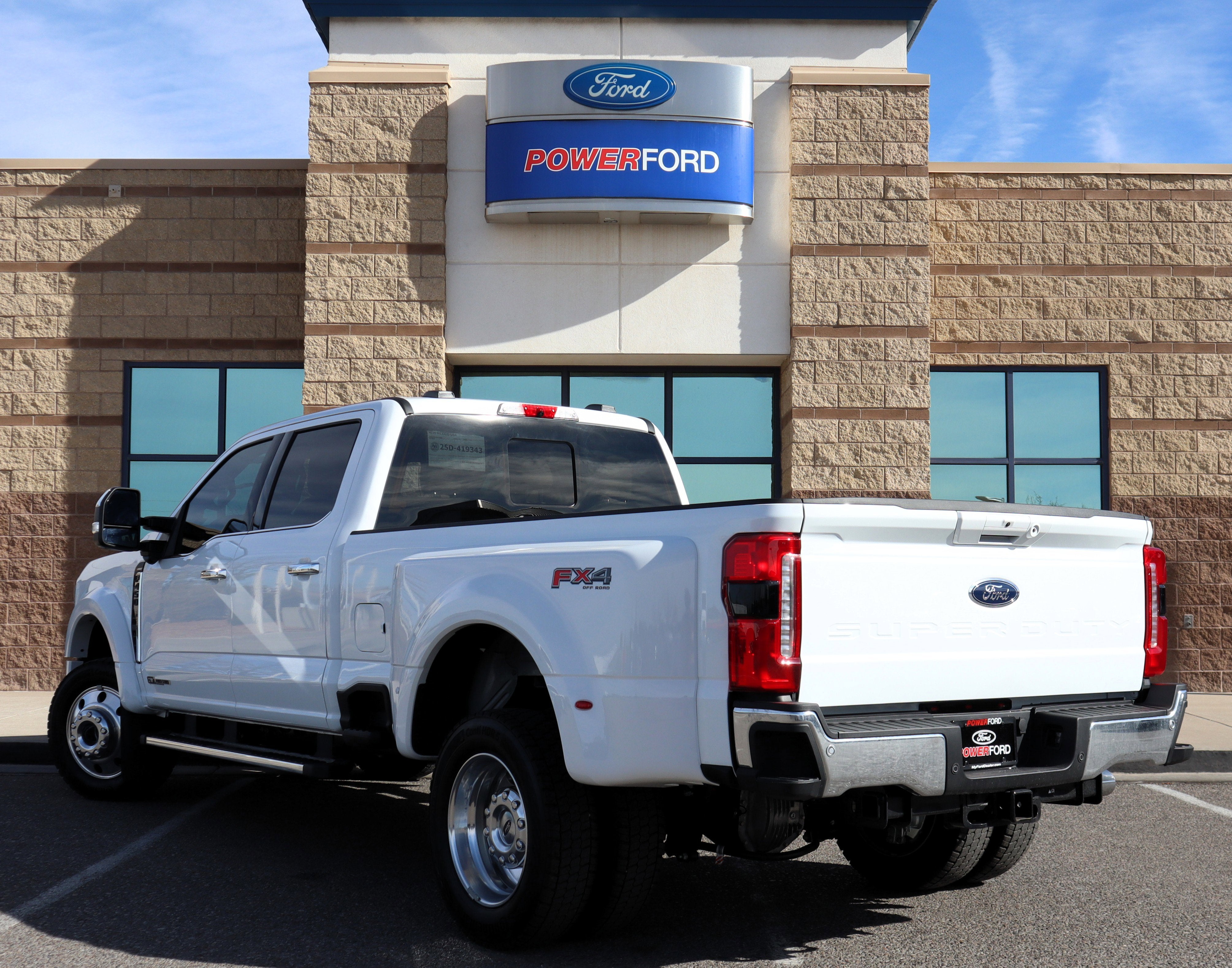 2026 Ford F-450SD Lariat DRW