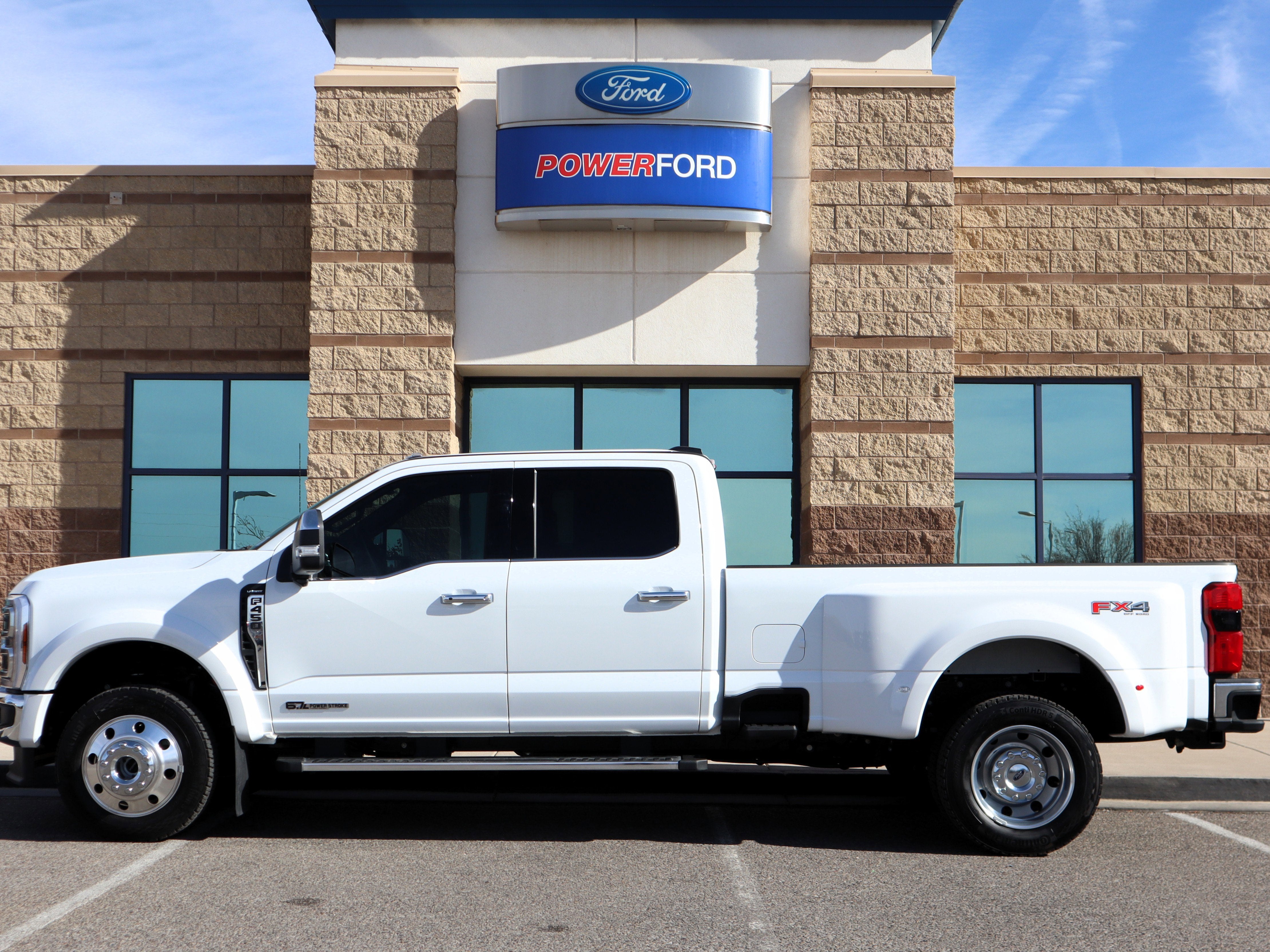 2026 Ford F-450SD Lariat DRW