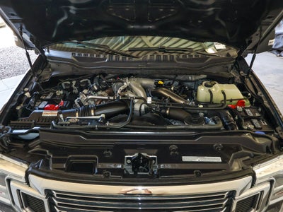 2022 Ford F-450SD Lariat DRW