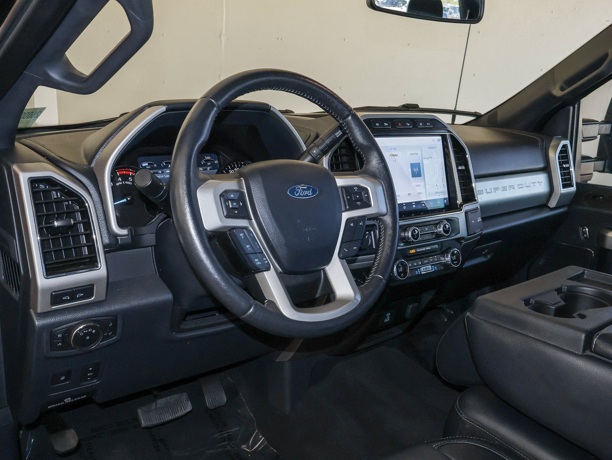 2022 Ford F-450SD Lariat DRW