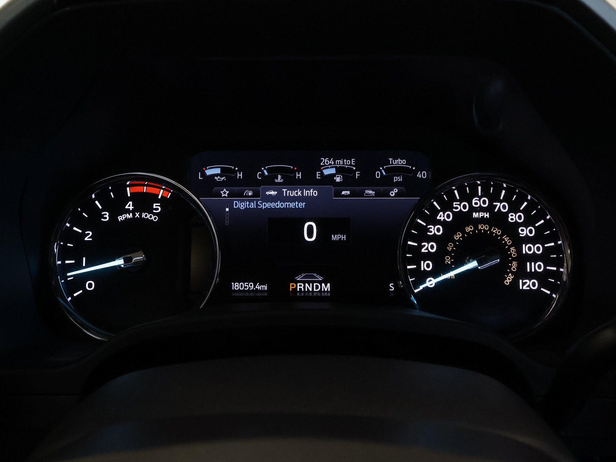 2022 Ford F-450SD Lariat DRW