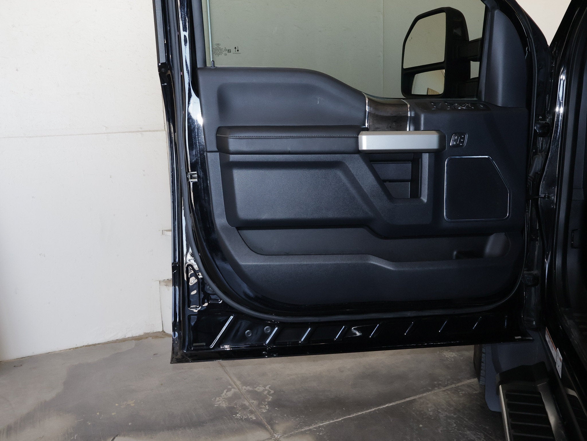 2022 Ford F-450SD Lariat DRW