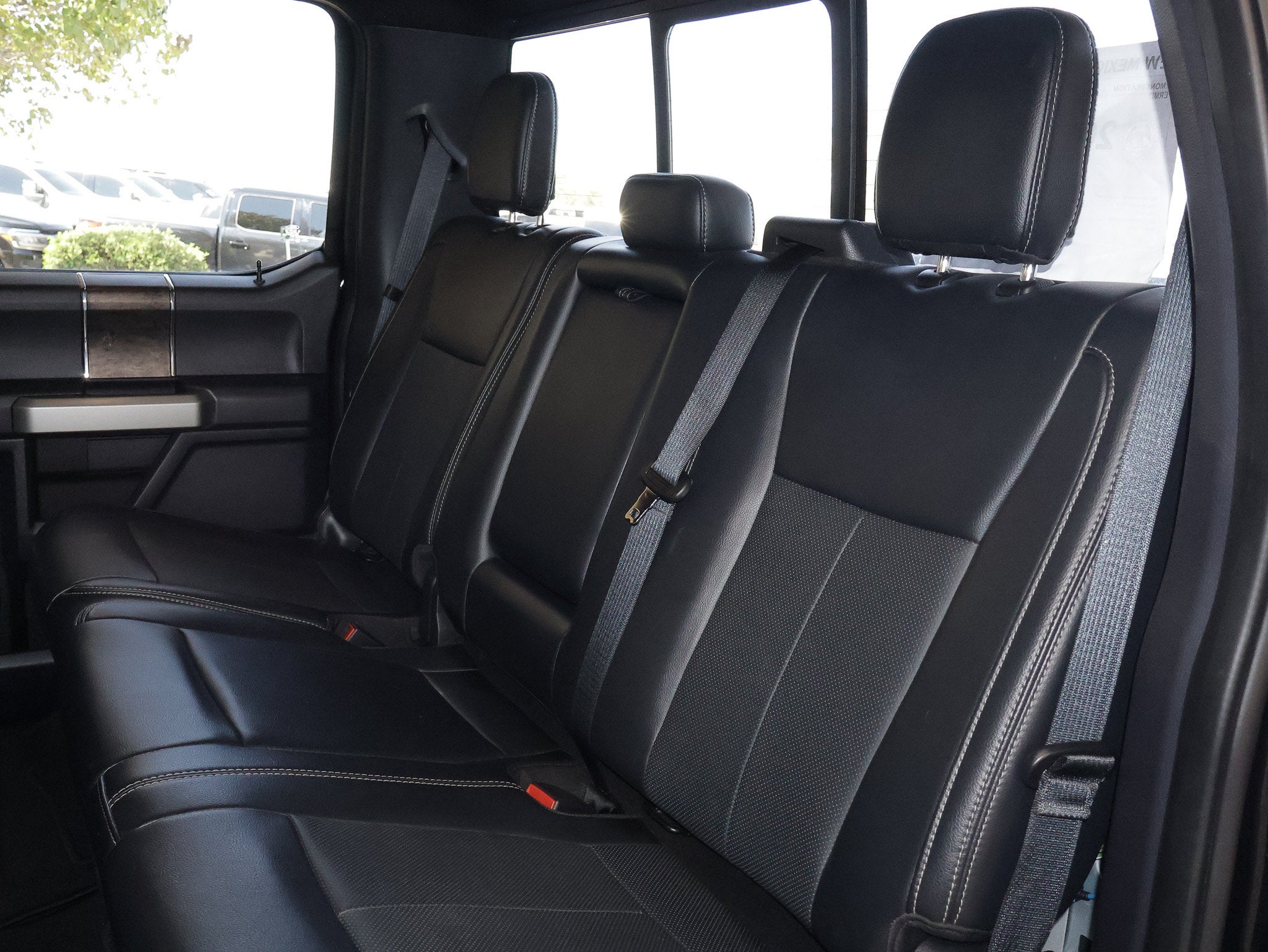 2022 Ford F-450SD Lariat DRW