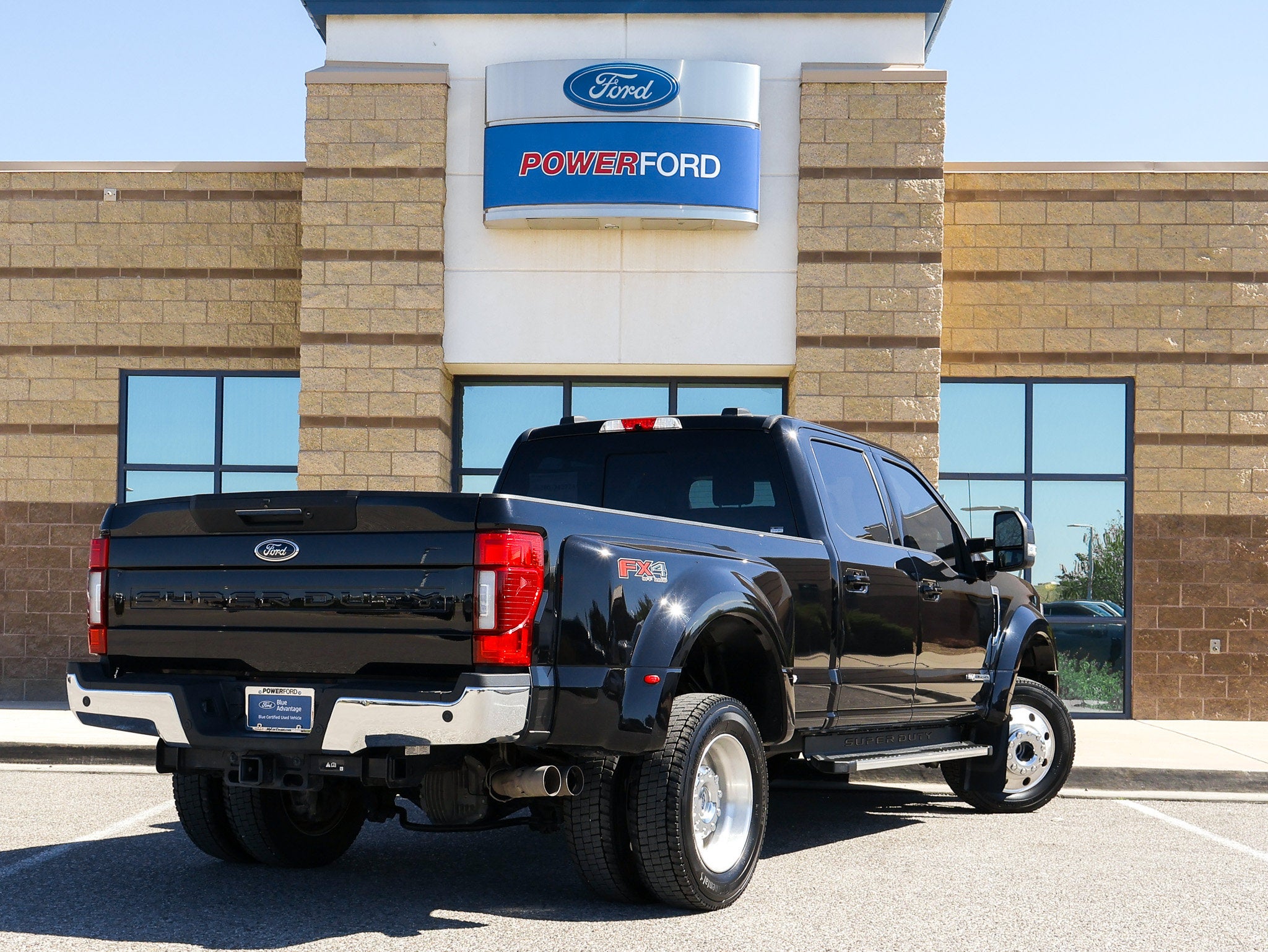 2022 Ford F-450SD Lariat DRW