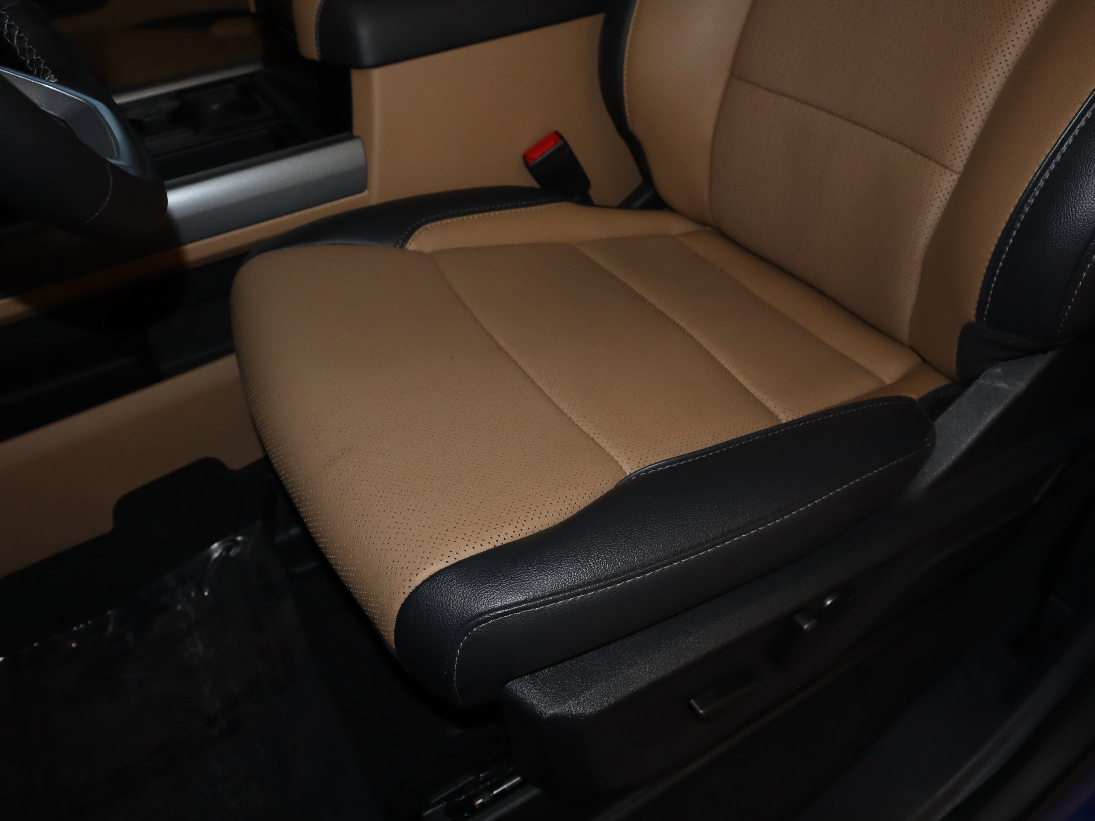 2026 Ford F-450SD Lariat DRW