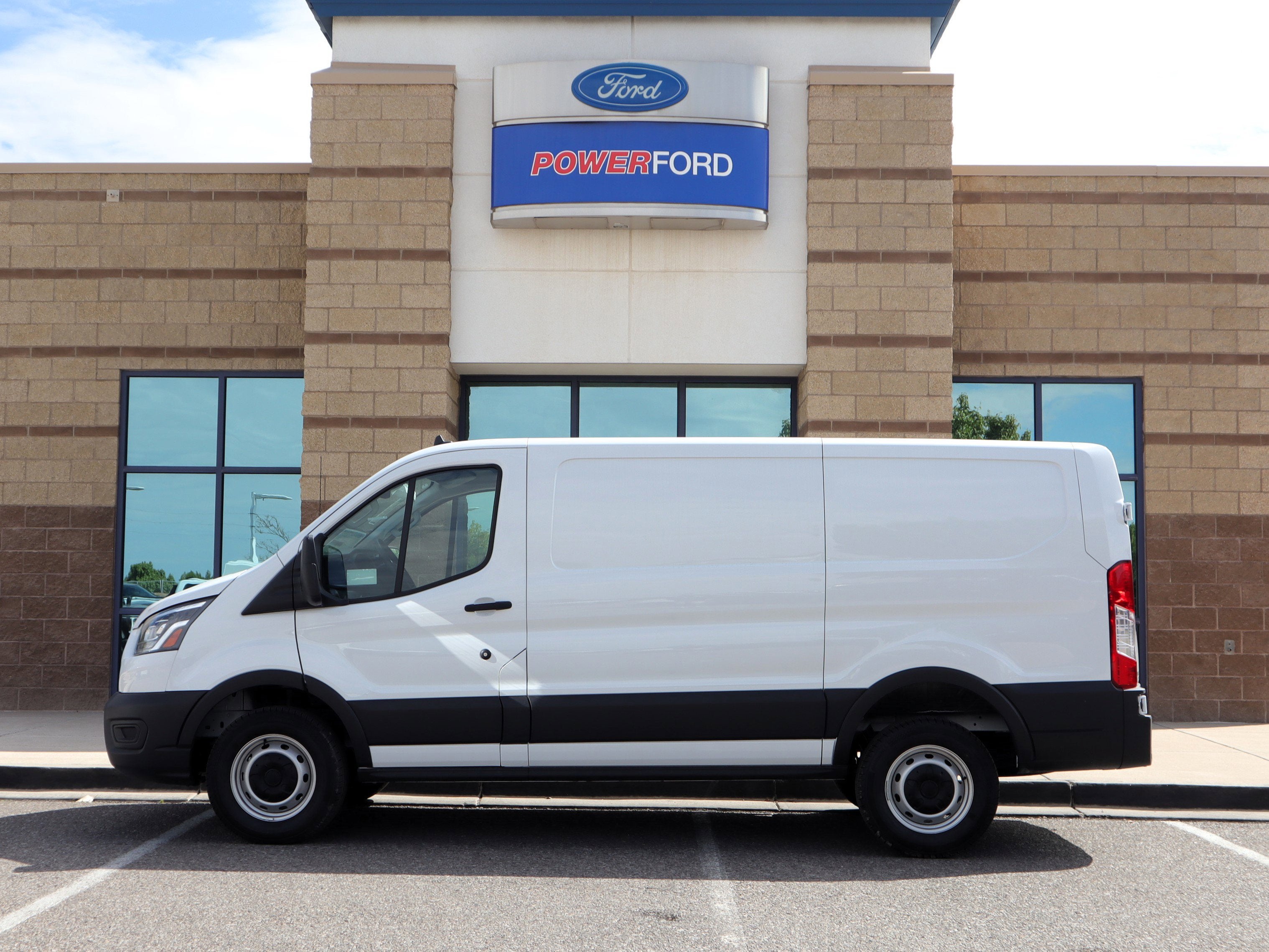 2025 Ford Transit-250 Base