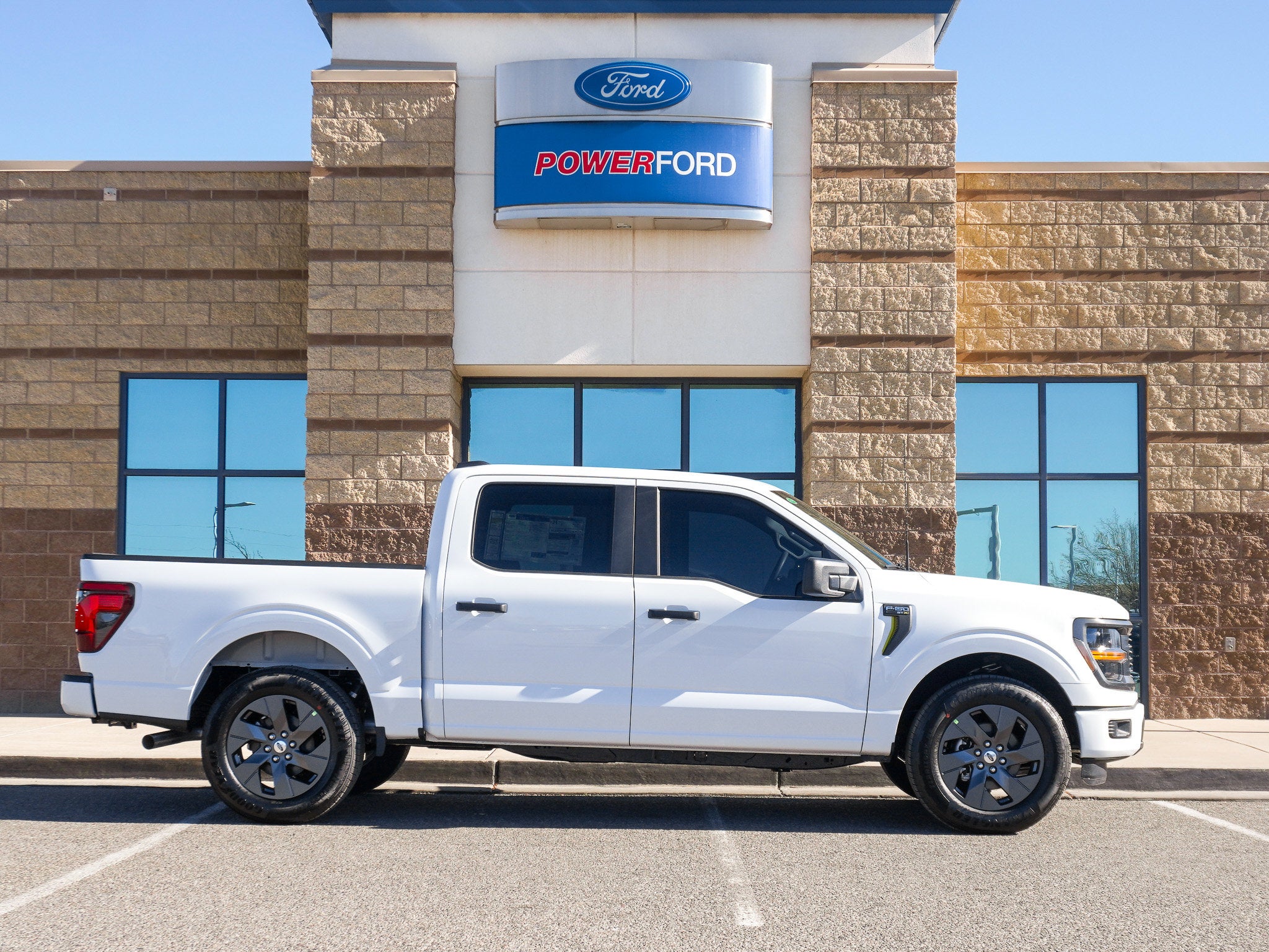 2025 Ford F-150 STX