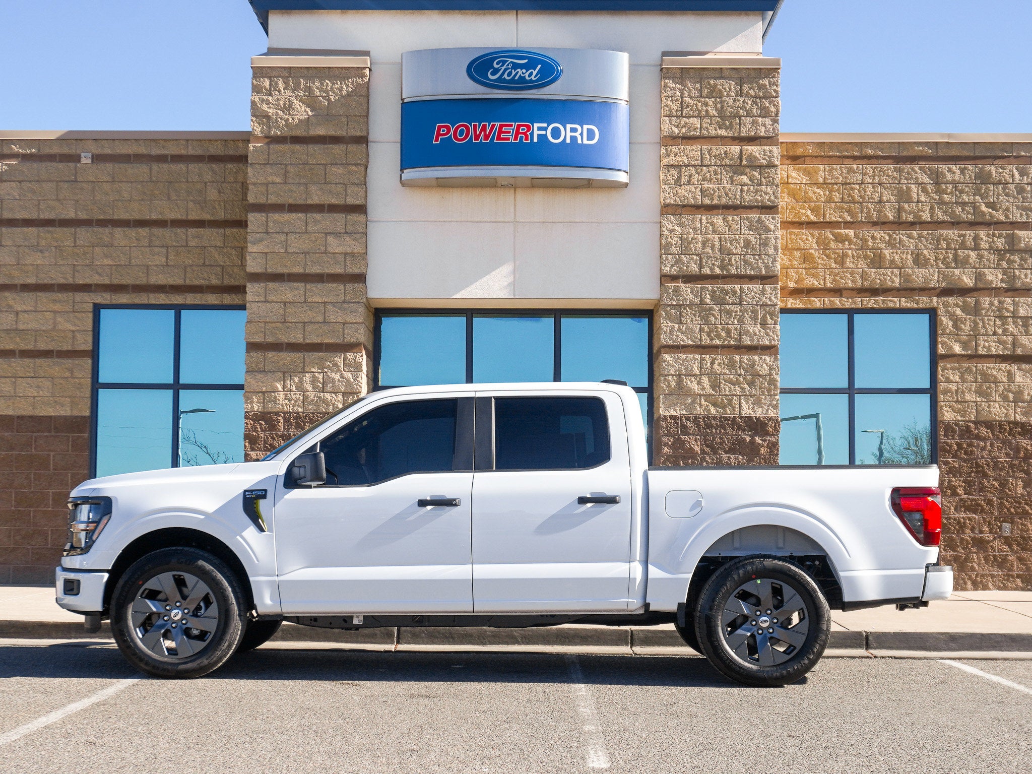 2025 Ford F-150 STX