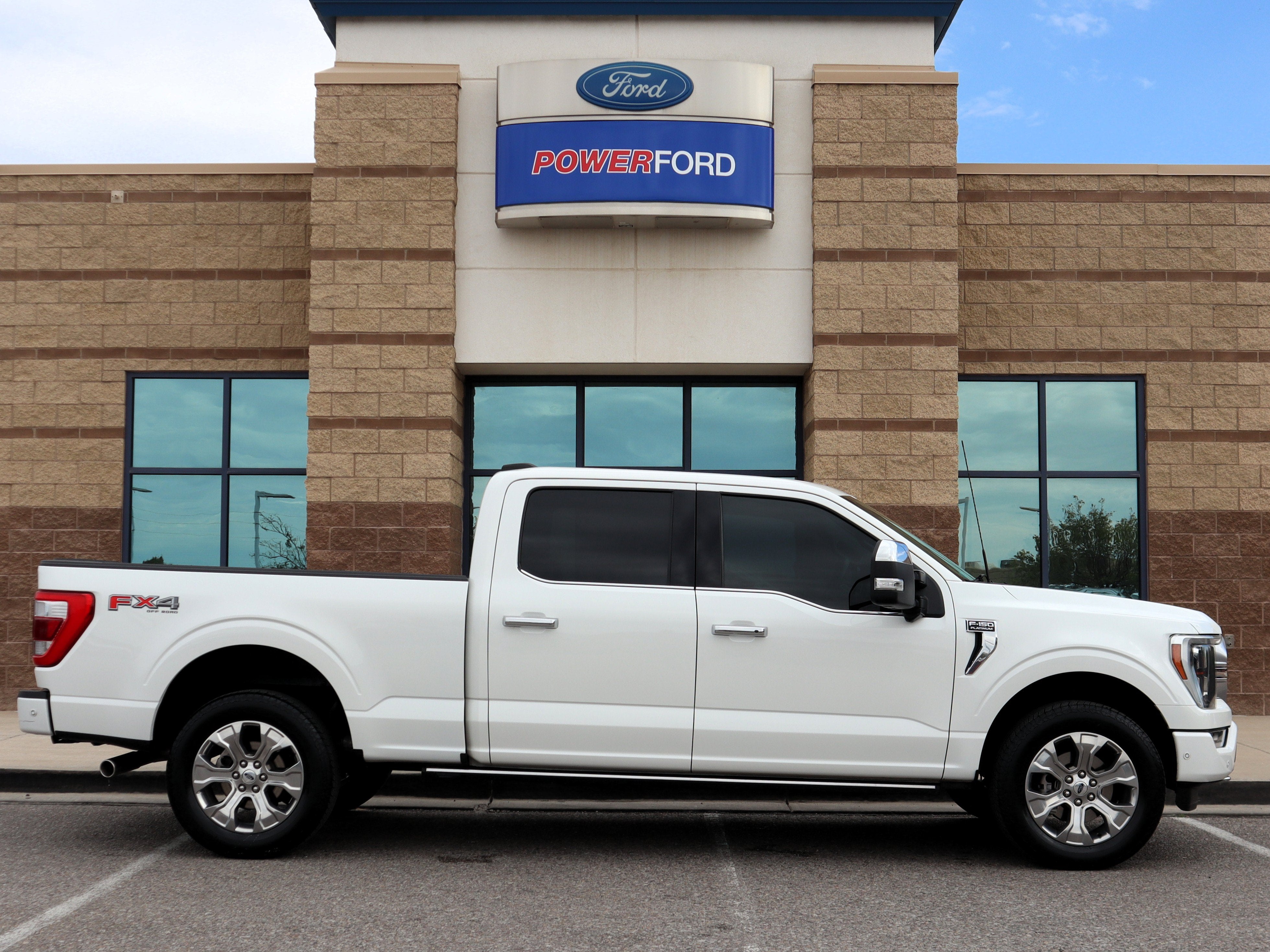 2023 Ford F-150 Platinum