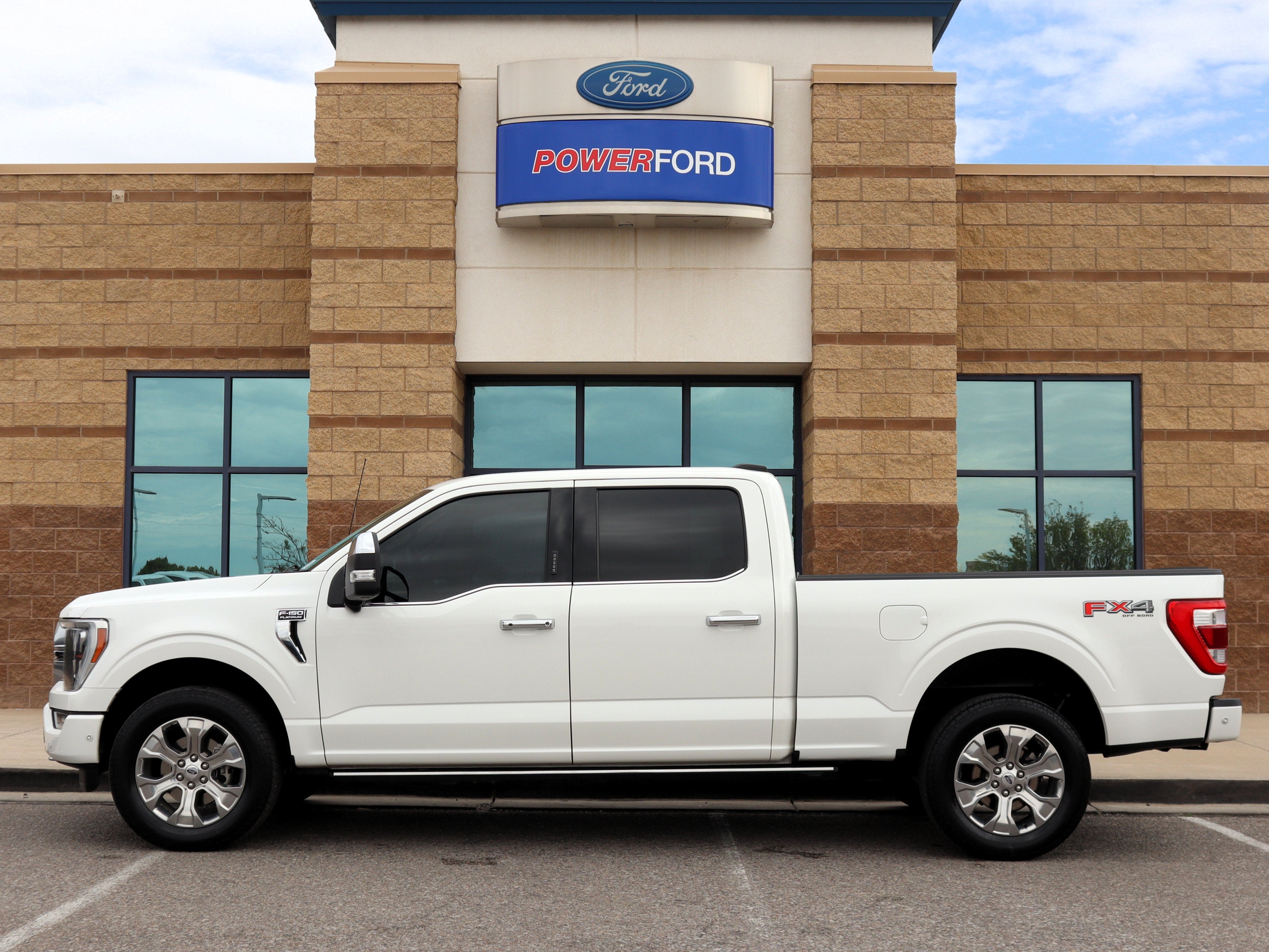 2023 Ford F-150 Platinum
