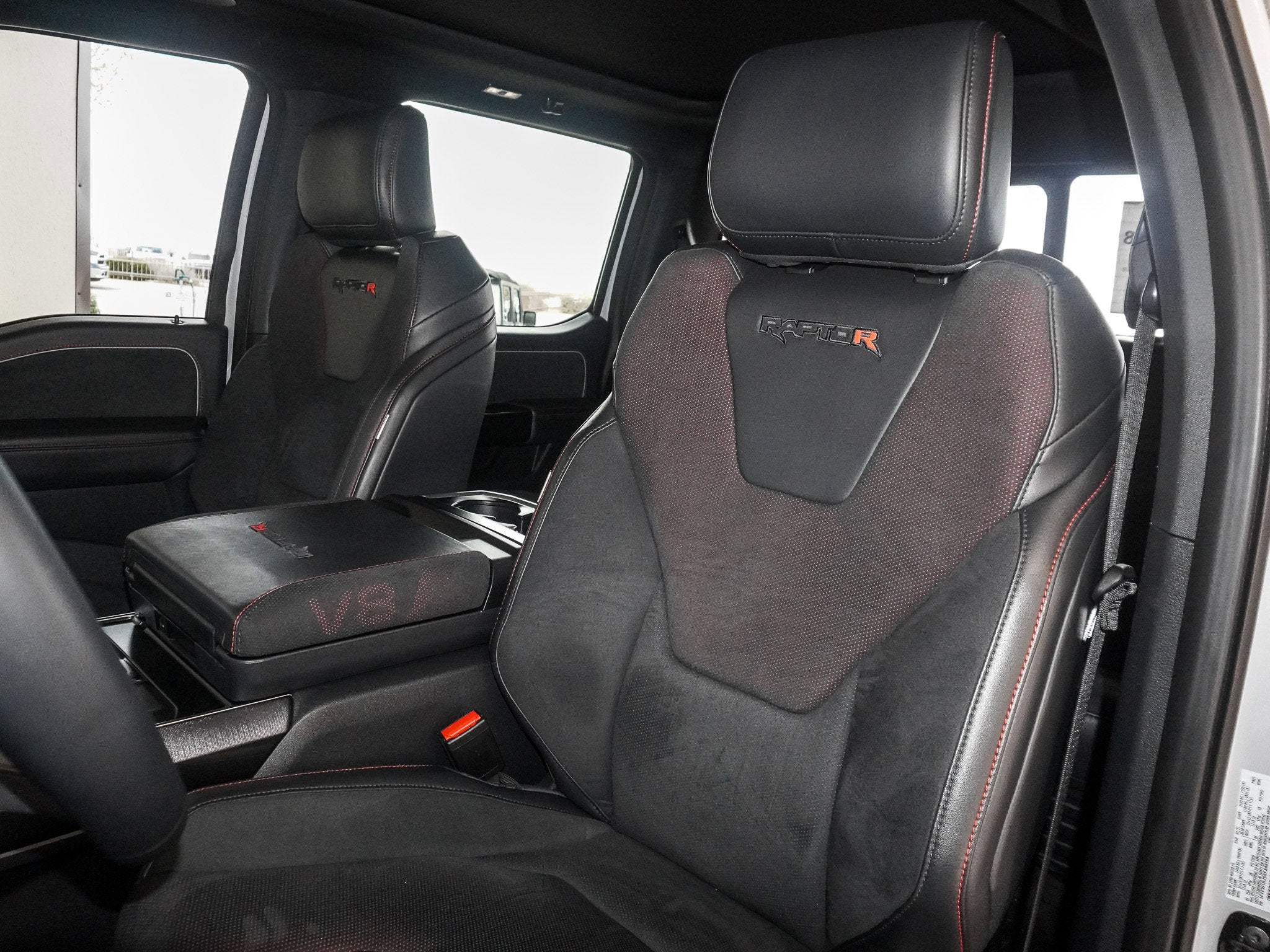 2025 Ford F-150 Raptor R