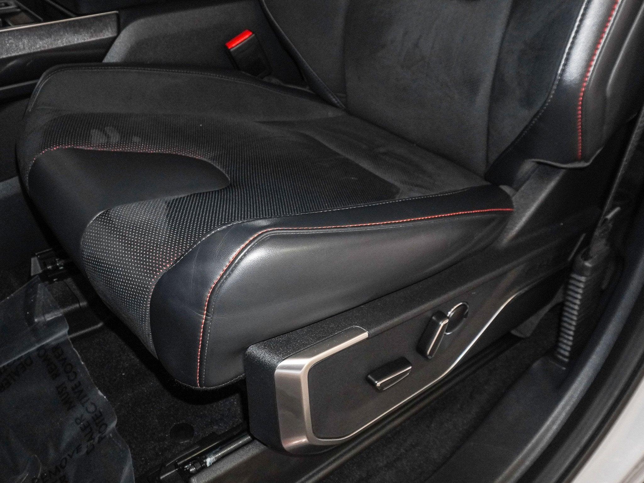 2025 Ford F-150 Raptor R