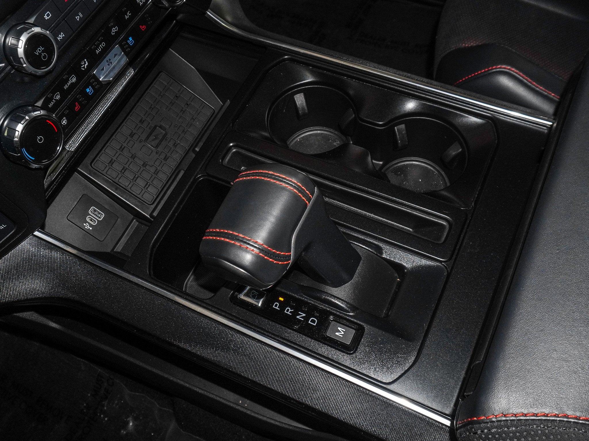 2025 Ford F-150 Raptor R