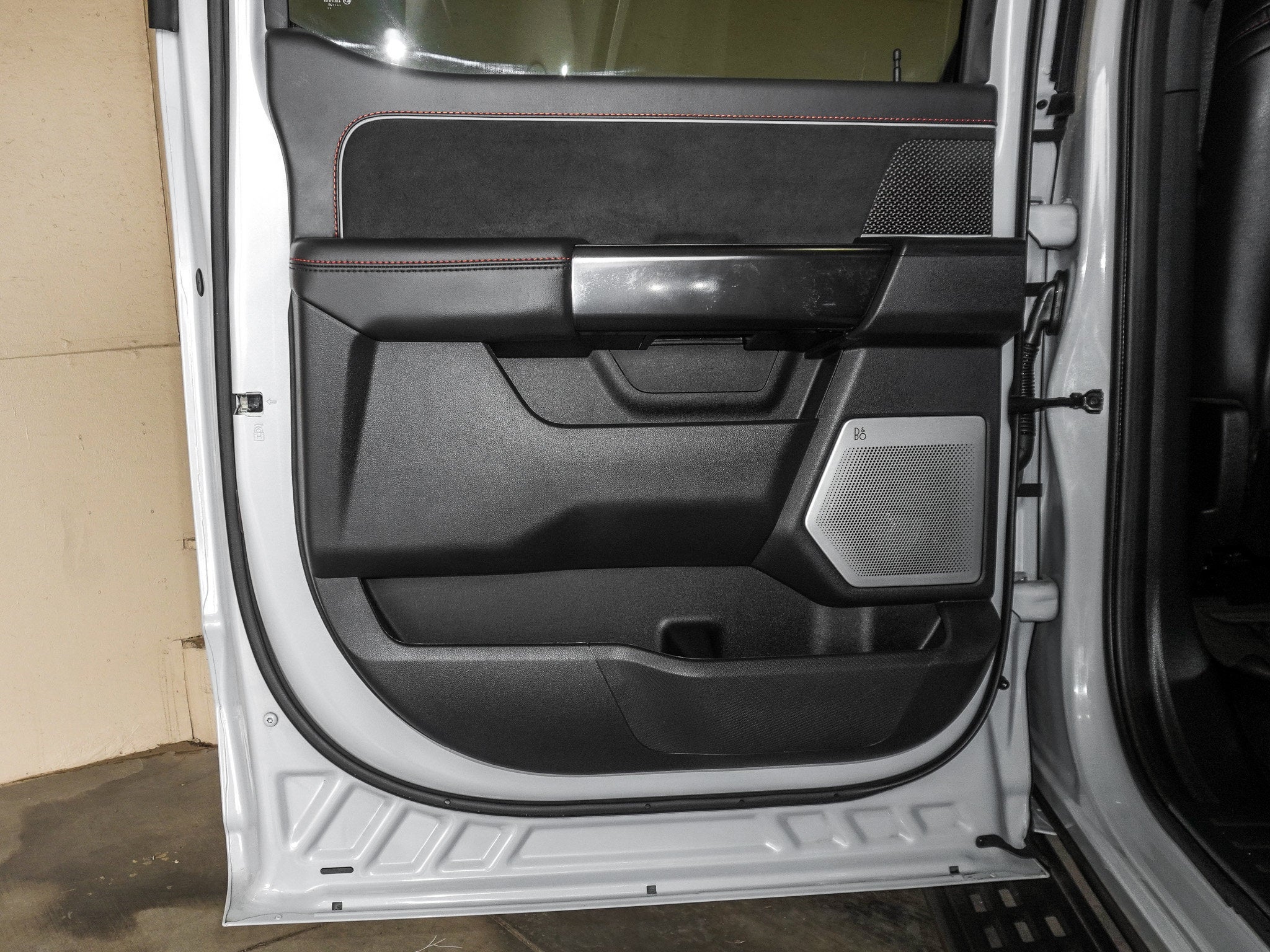 2025 Ford F-150 Raptor R