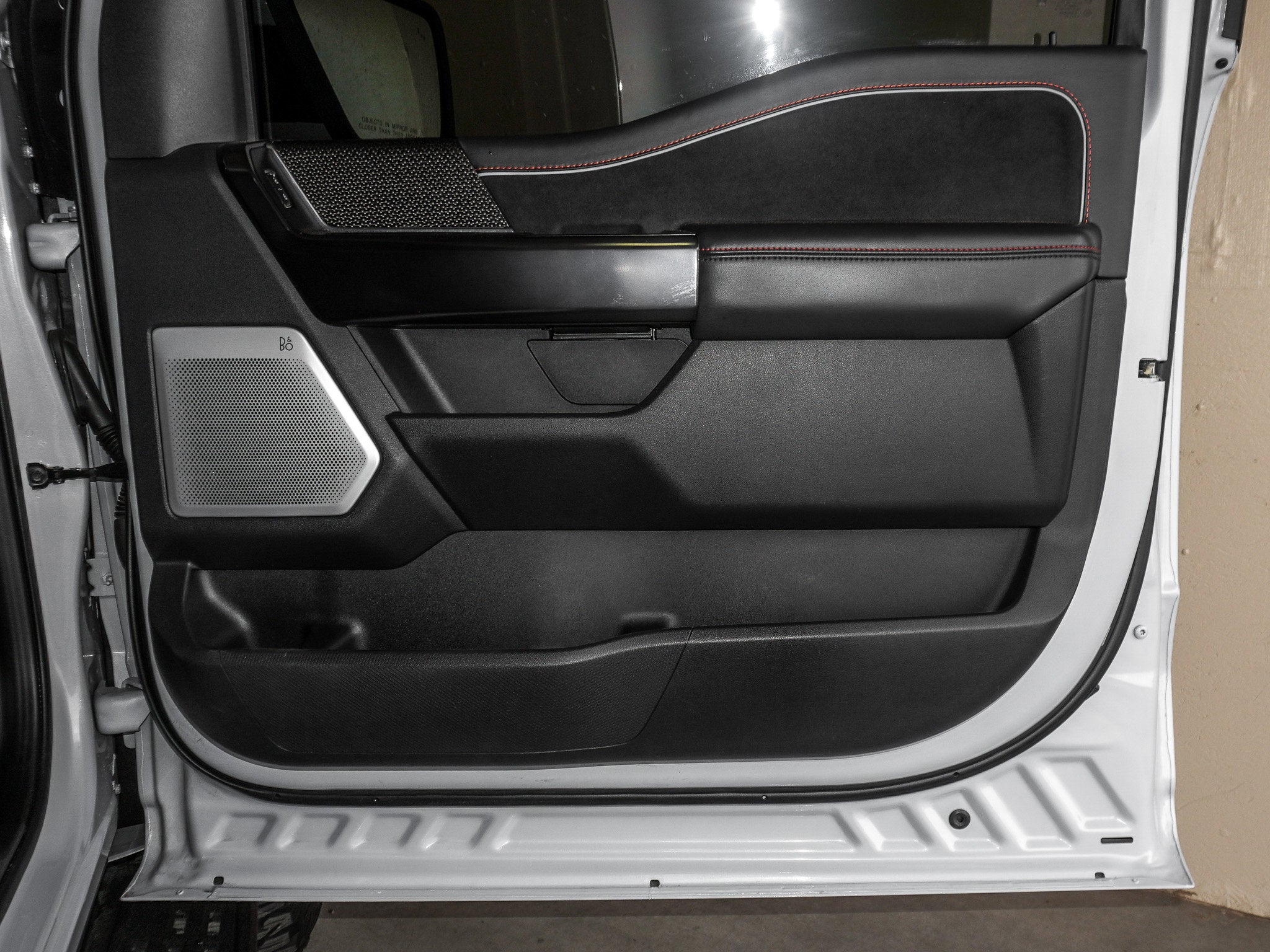 2025 Ford F-150 Raptor R