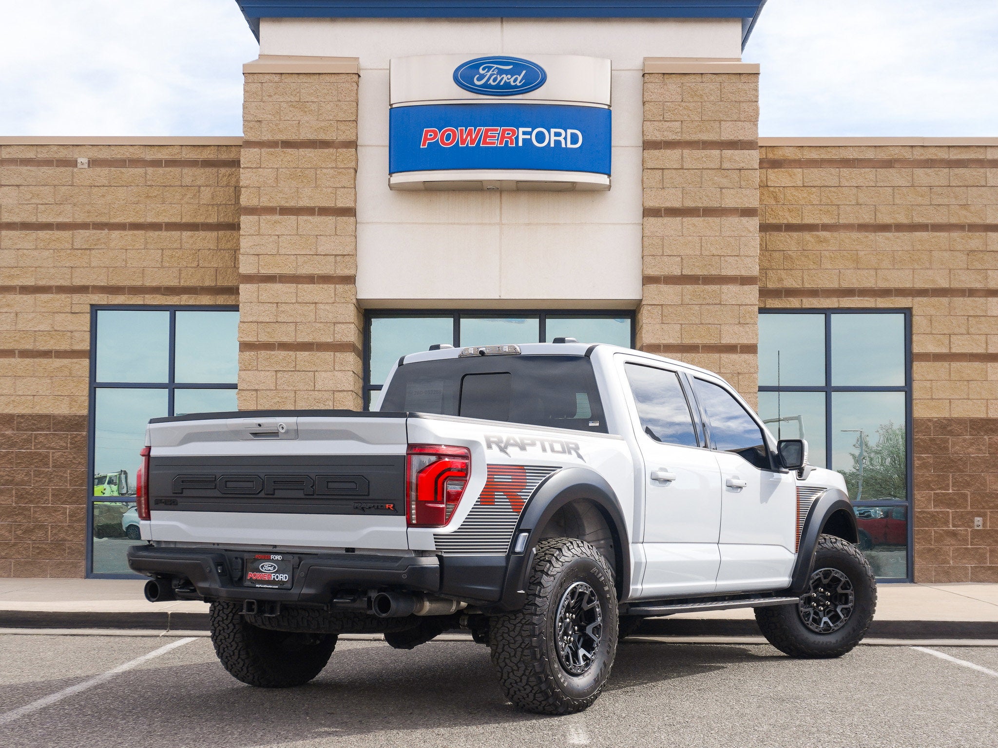 2025 Ford F-150 Raptor R