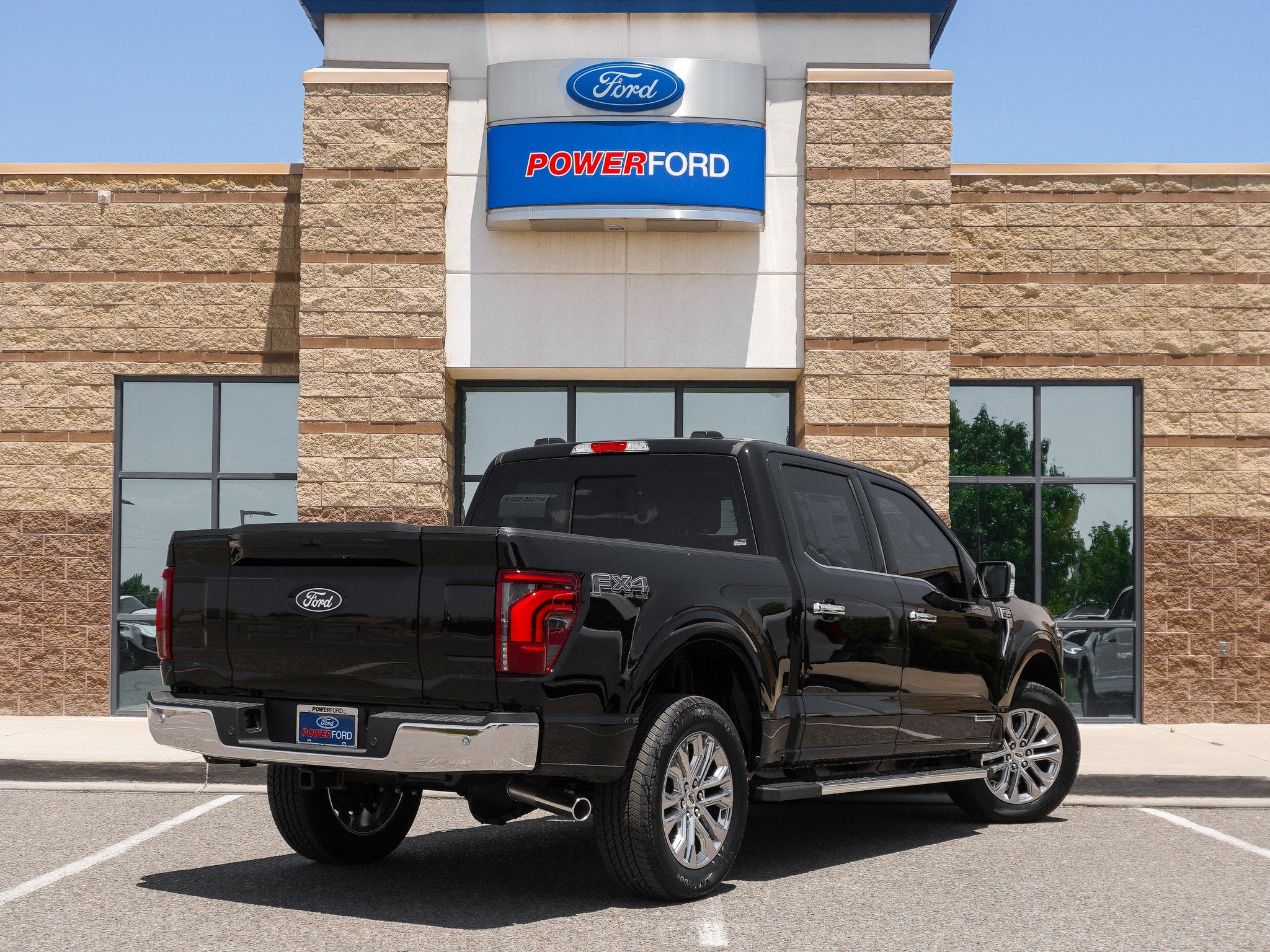 2025 Ford F-150 Lariat