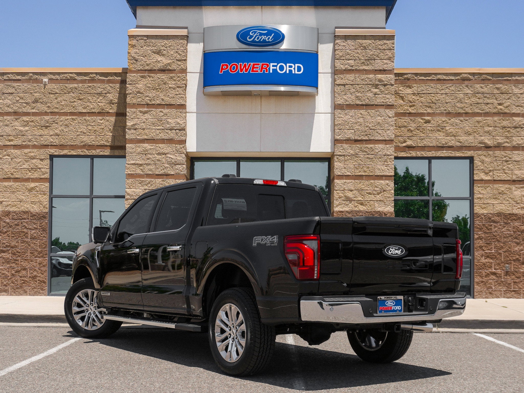 2025 Ford F-150 Lariat