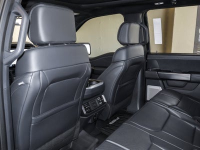 2025 Ford F-150 Platinum