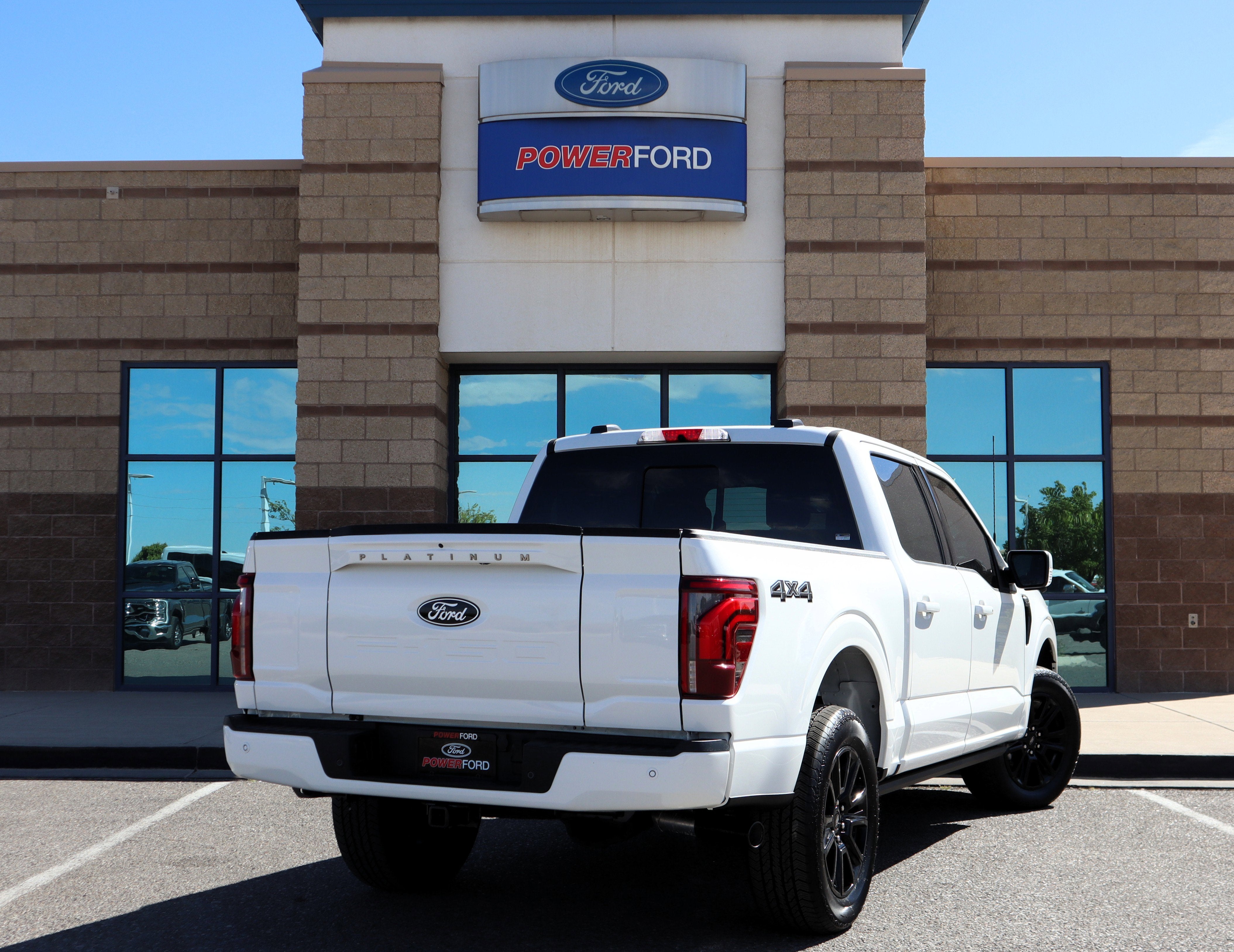 2025 Ford F-150 Platinum