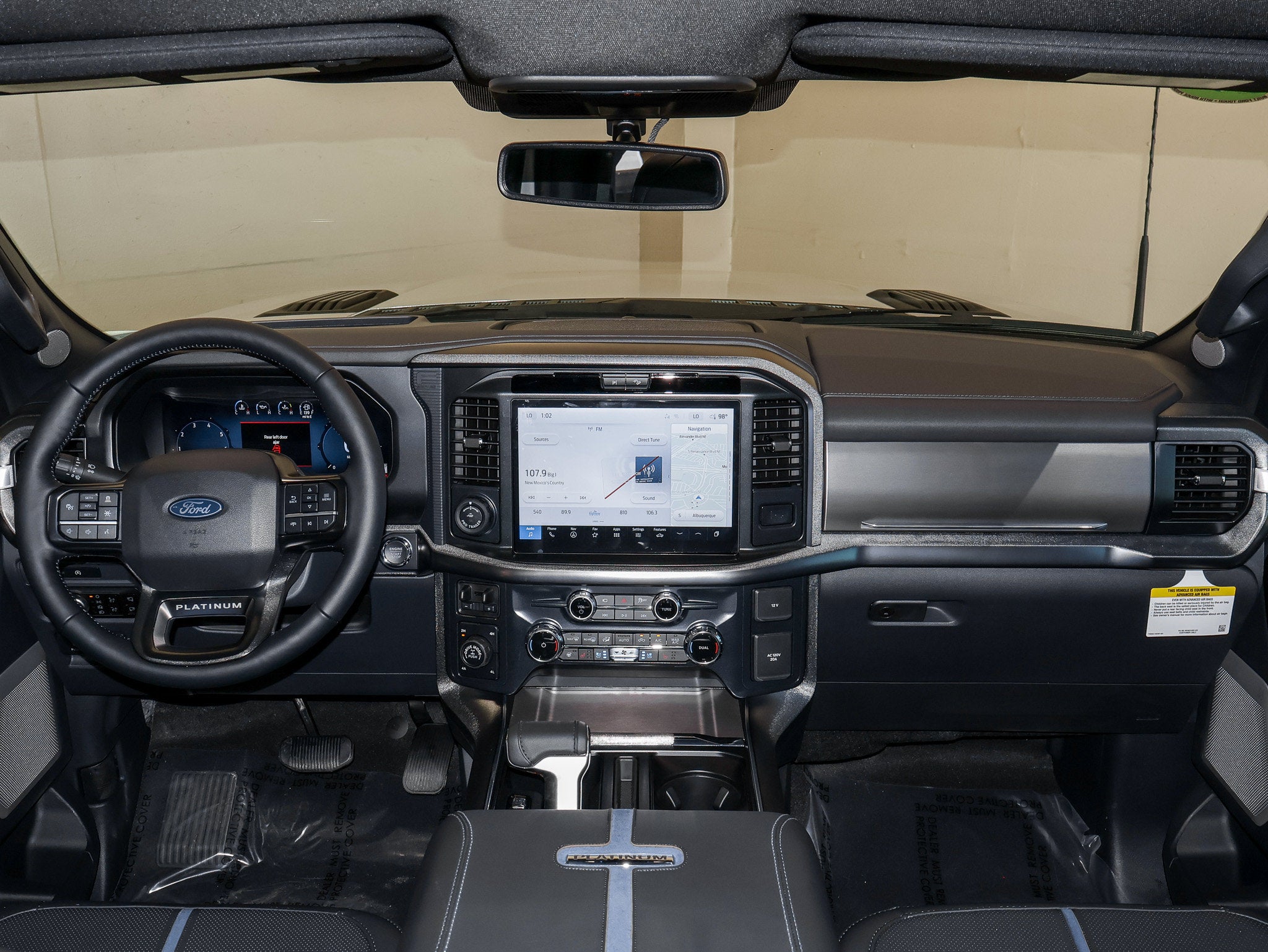 2025 Ford F-150 Platinum