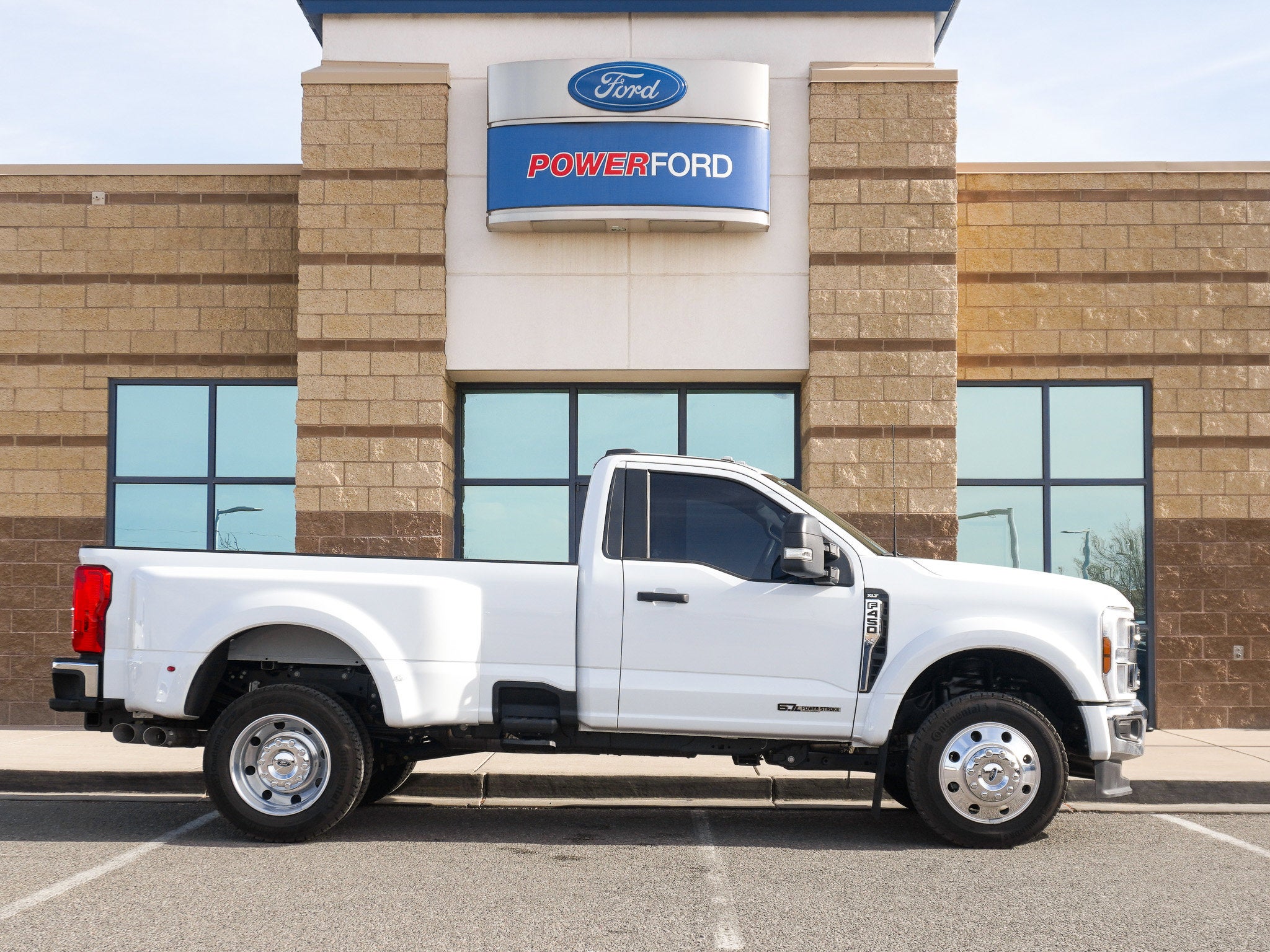 2026 Ford F-450SD XLT DRW