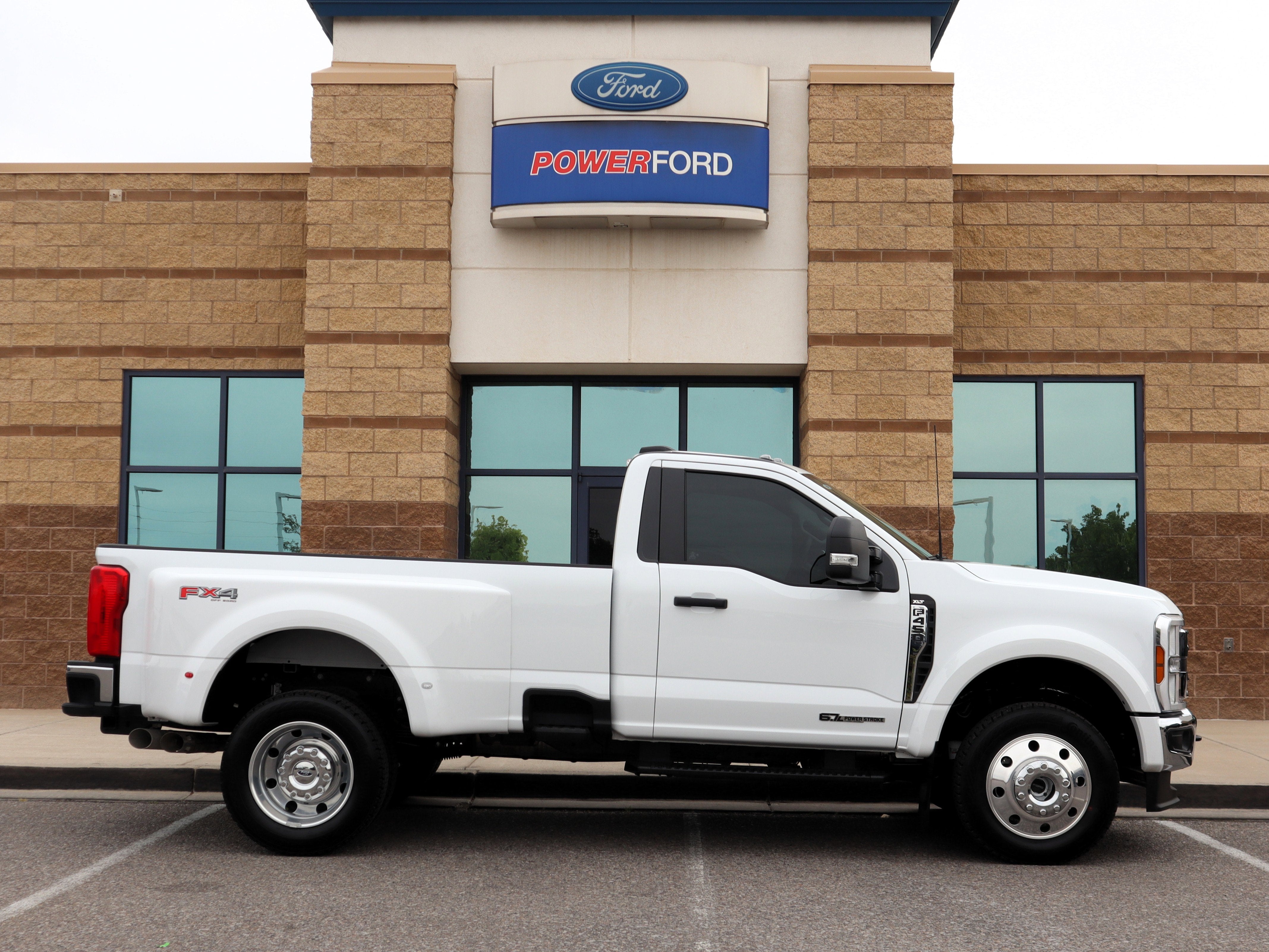 2026 Ford F-450SD XLT DRW