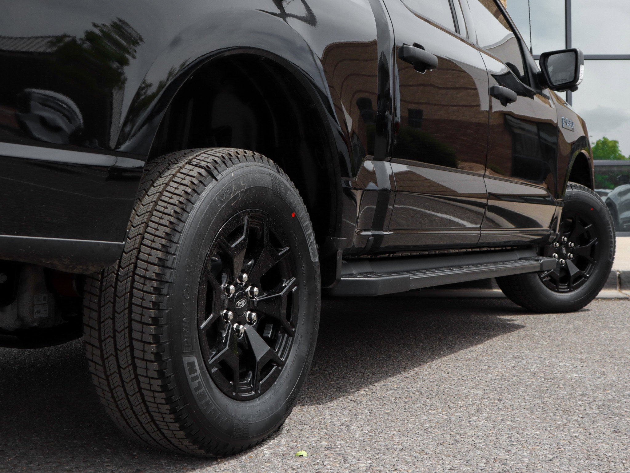 2025 Ford F-150 Lightning XLT