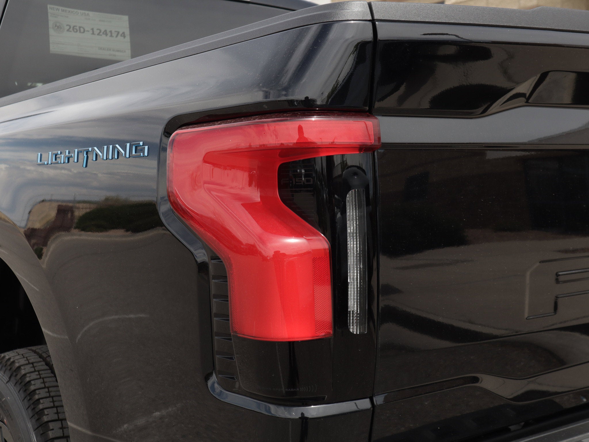 2025 Ford F-150 Lightning XLT