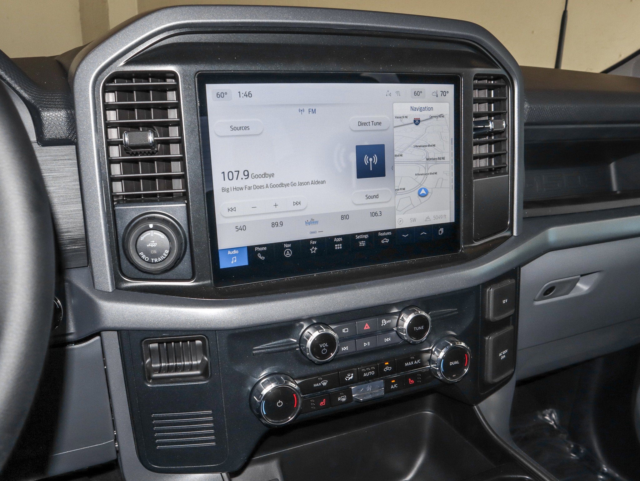 2025 Ford F-150 Lightning XLT