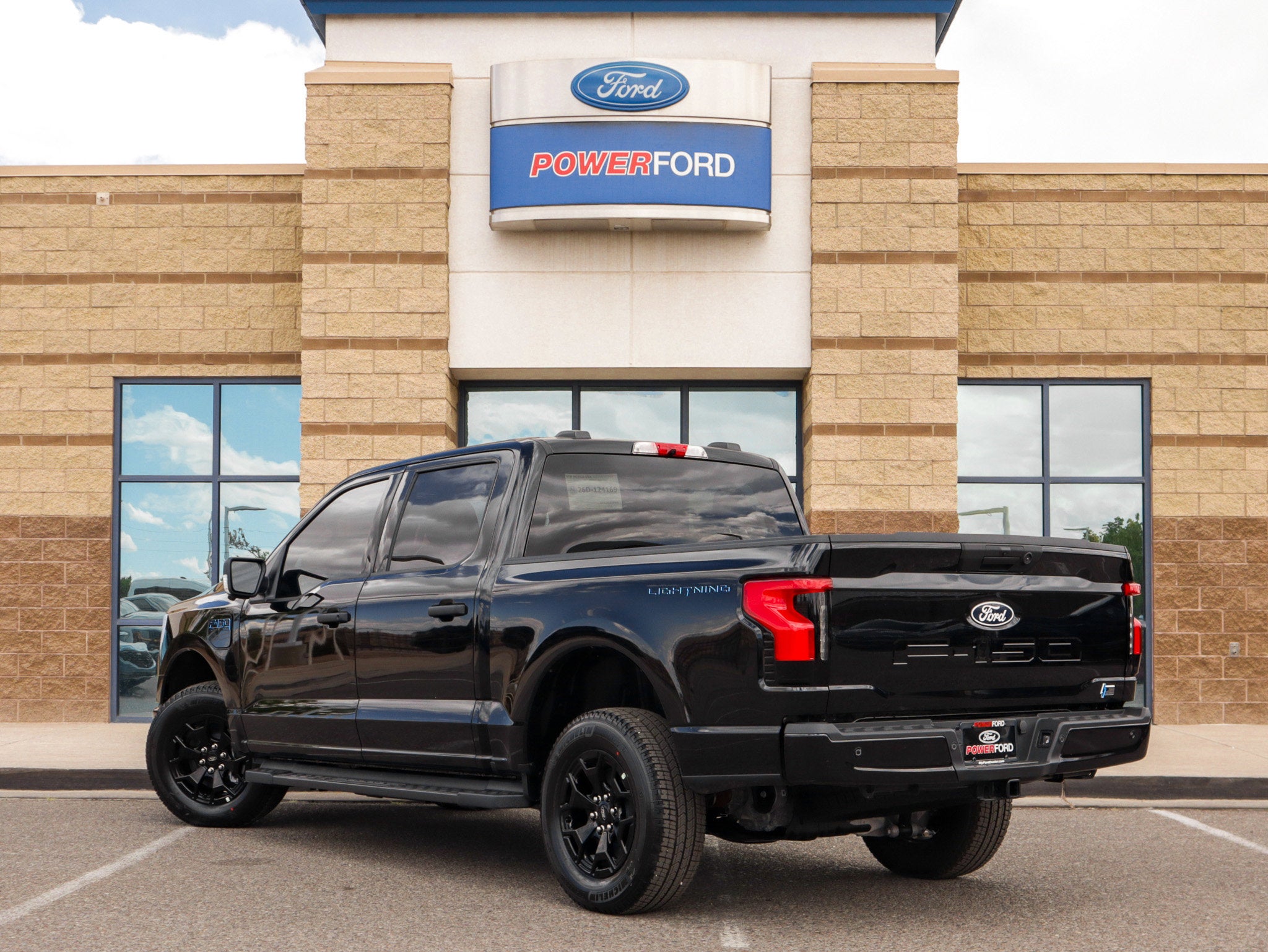 2025 Ford F-150 Lightning XLT