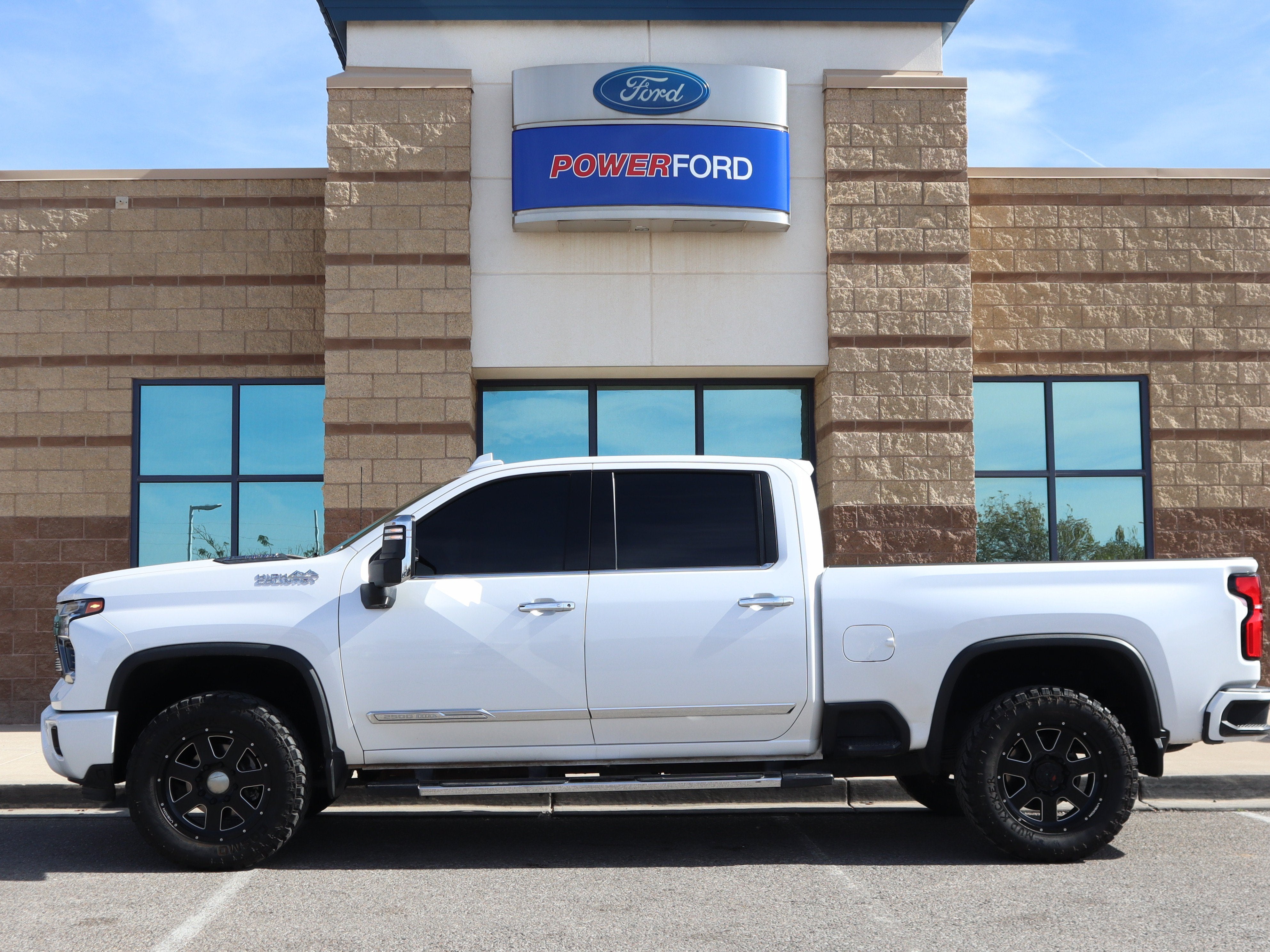 2024 Chevrolet Silverado 2500HD High Country