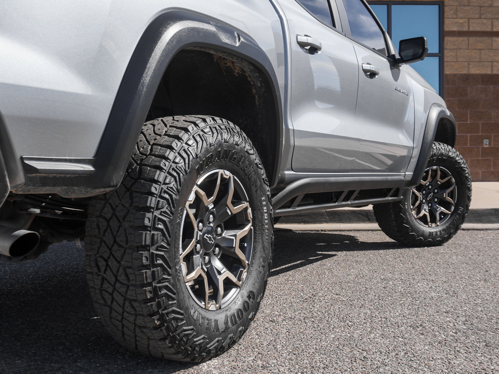 2025 Chevrolet Colorado ZR2