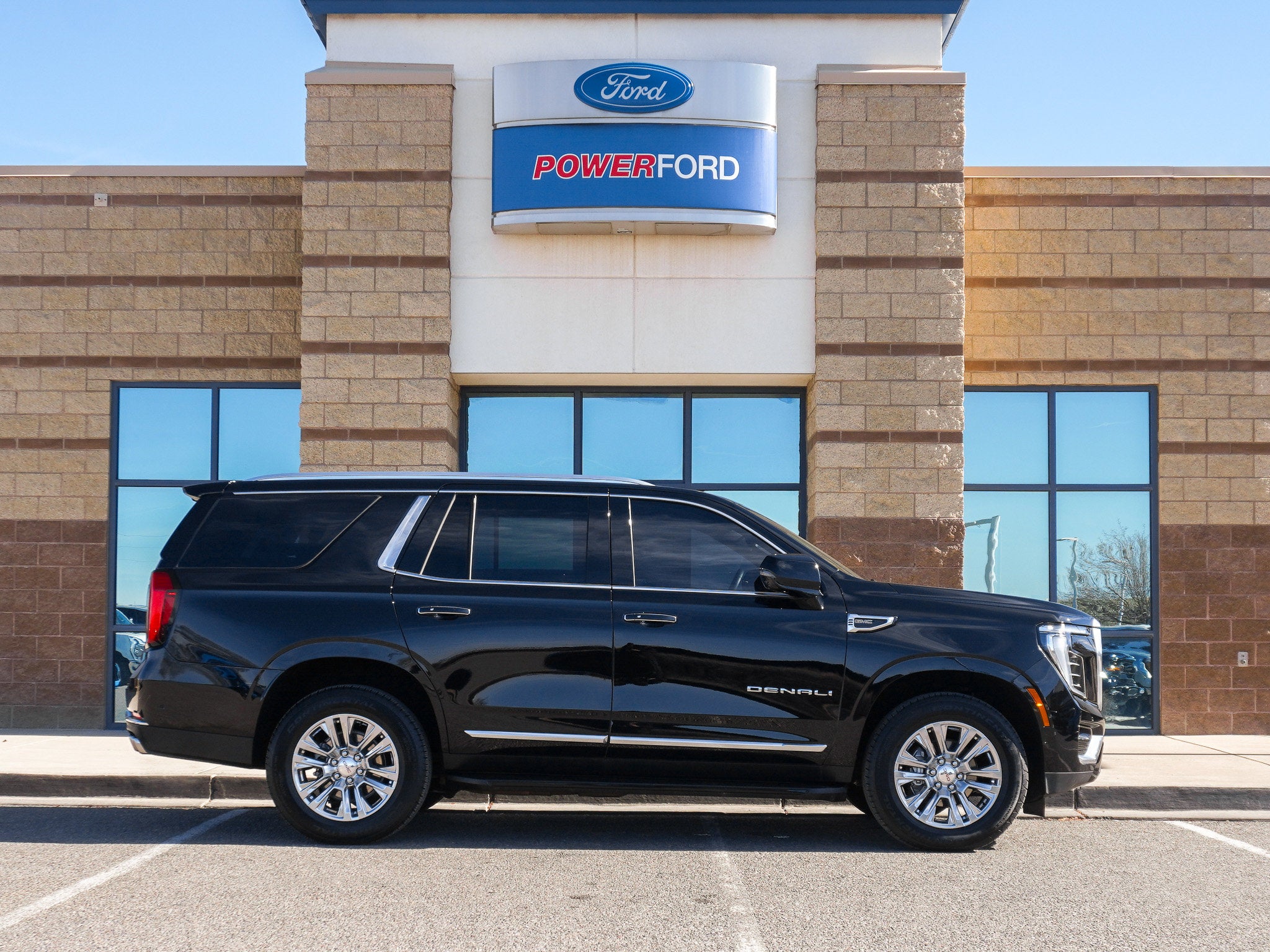 2025 GMC Yukon Denali