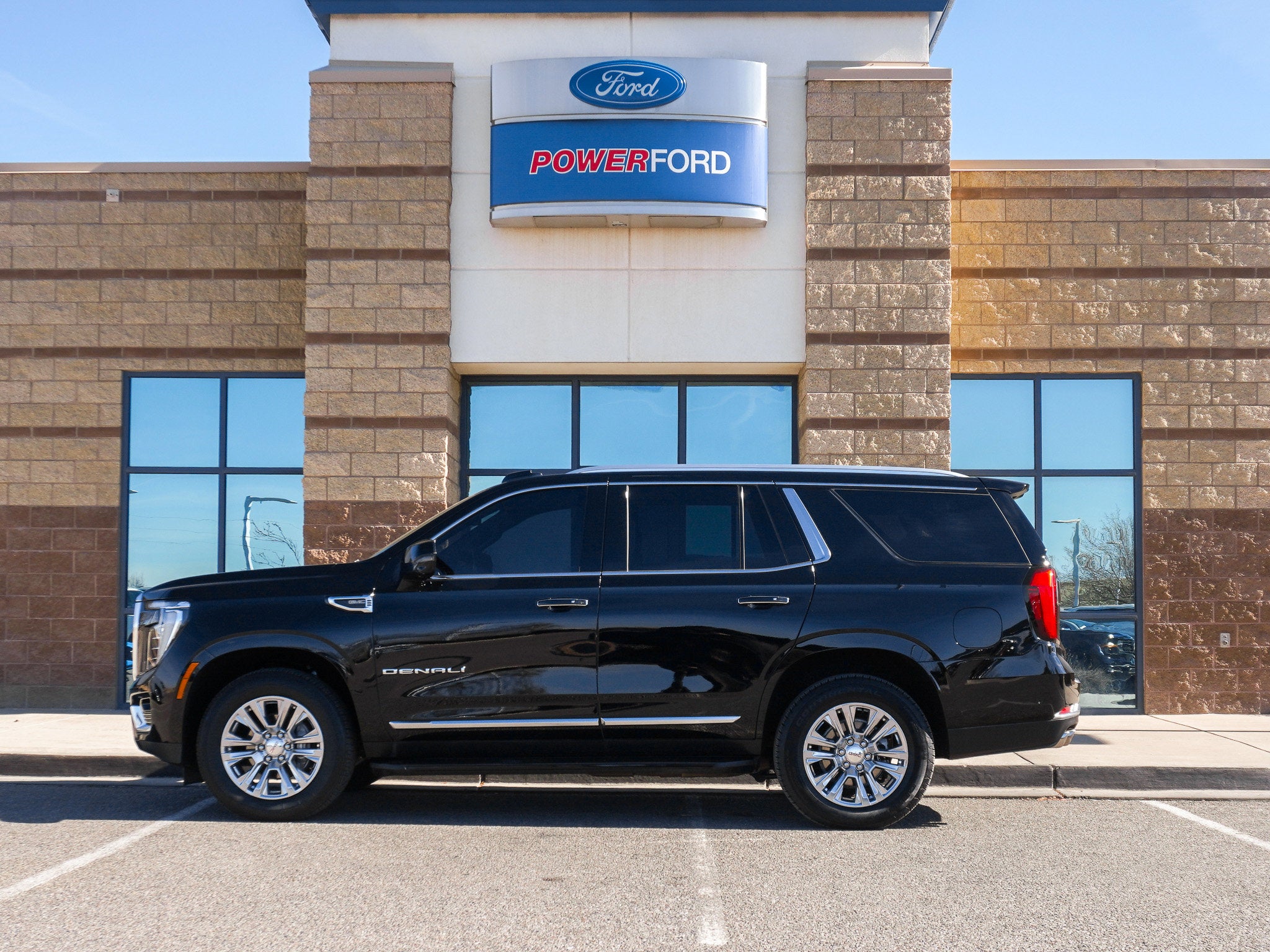 2025 GMC Yukon Denali