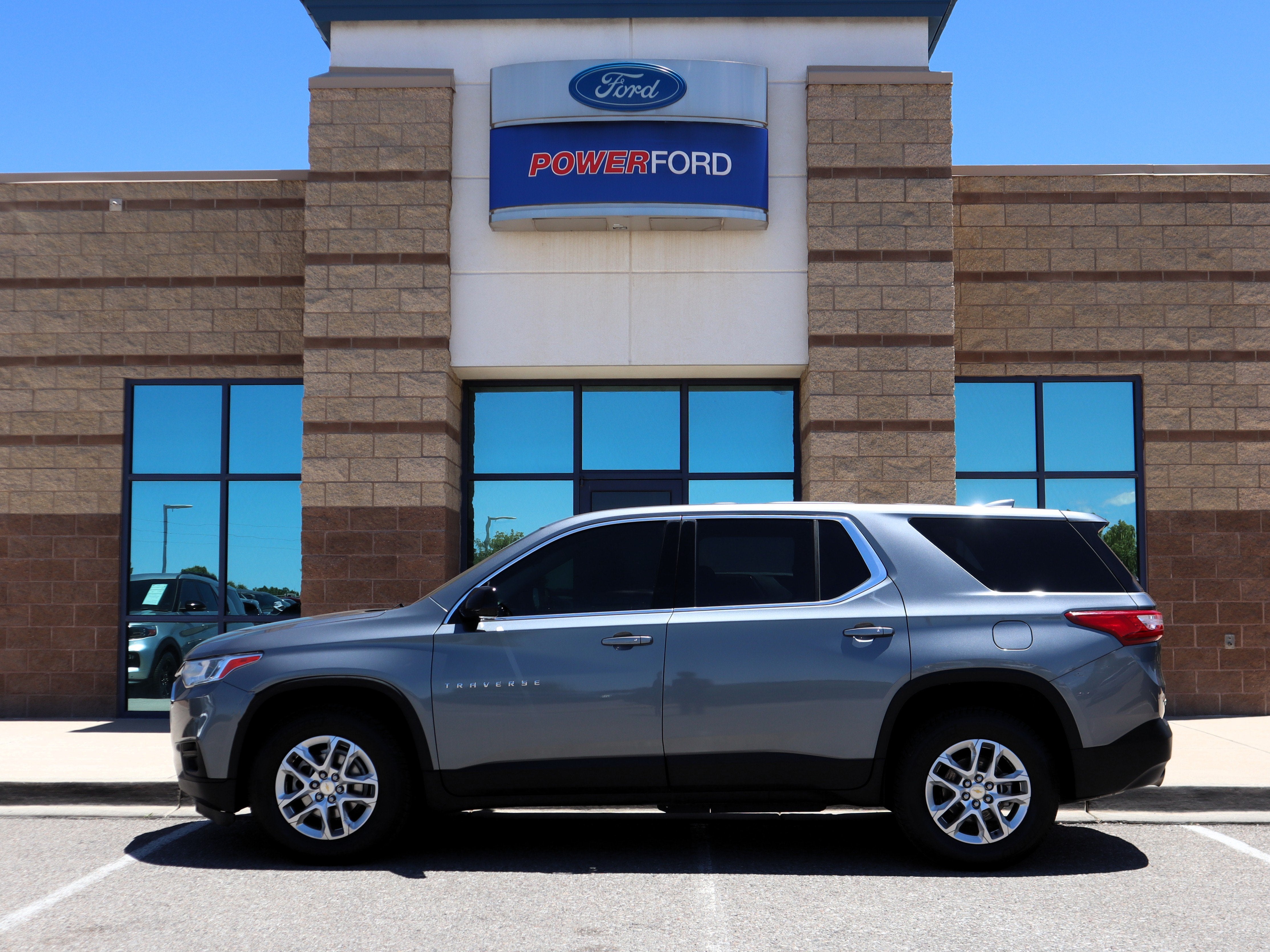 2020 Chevrolet Traverse LS