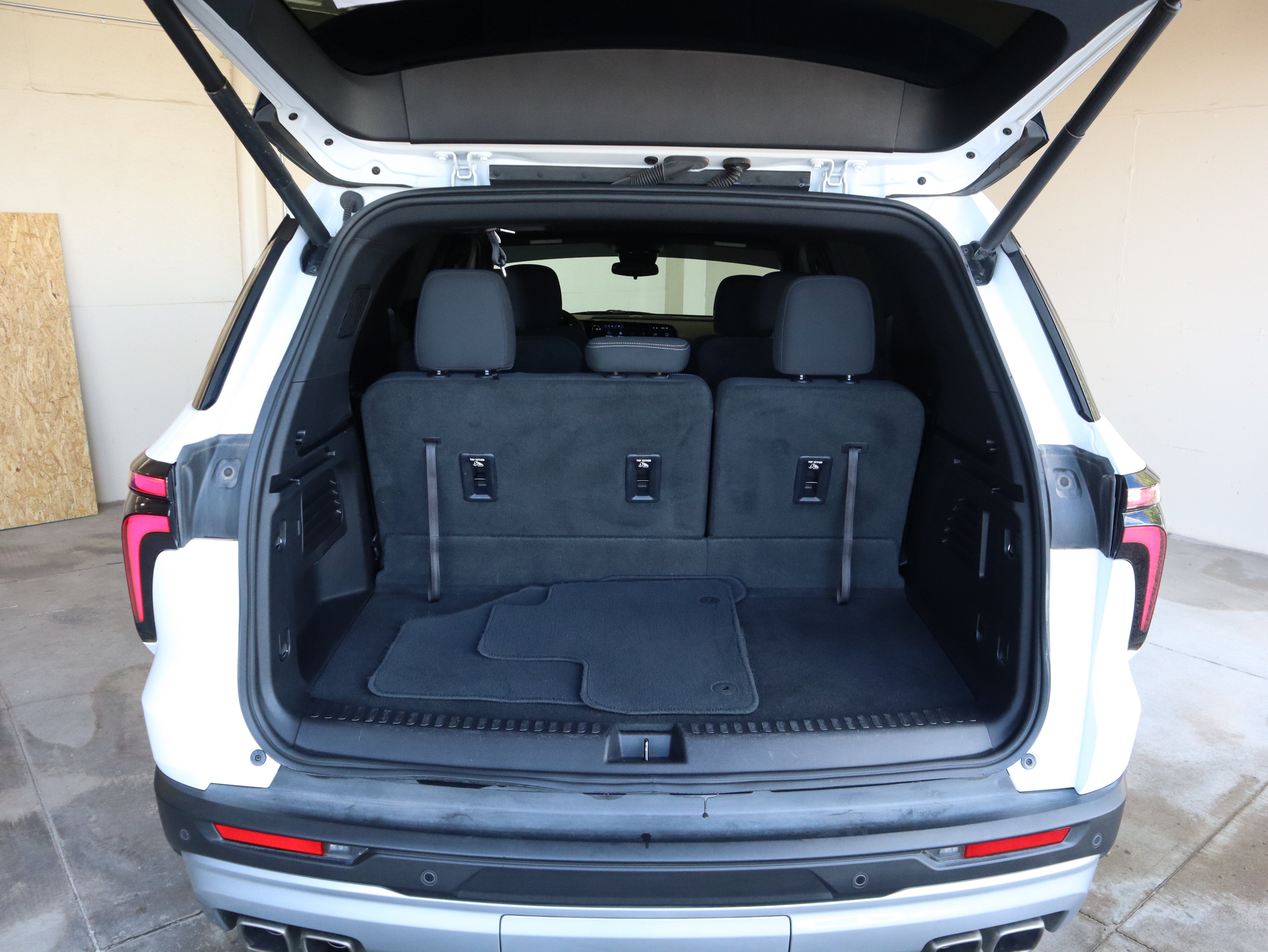 2024 Chevrolet Traverse LT 2LT