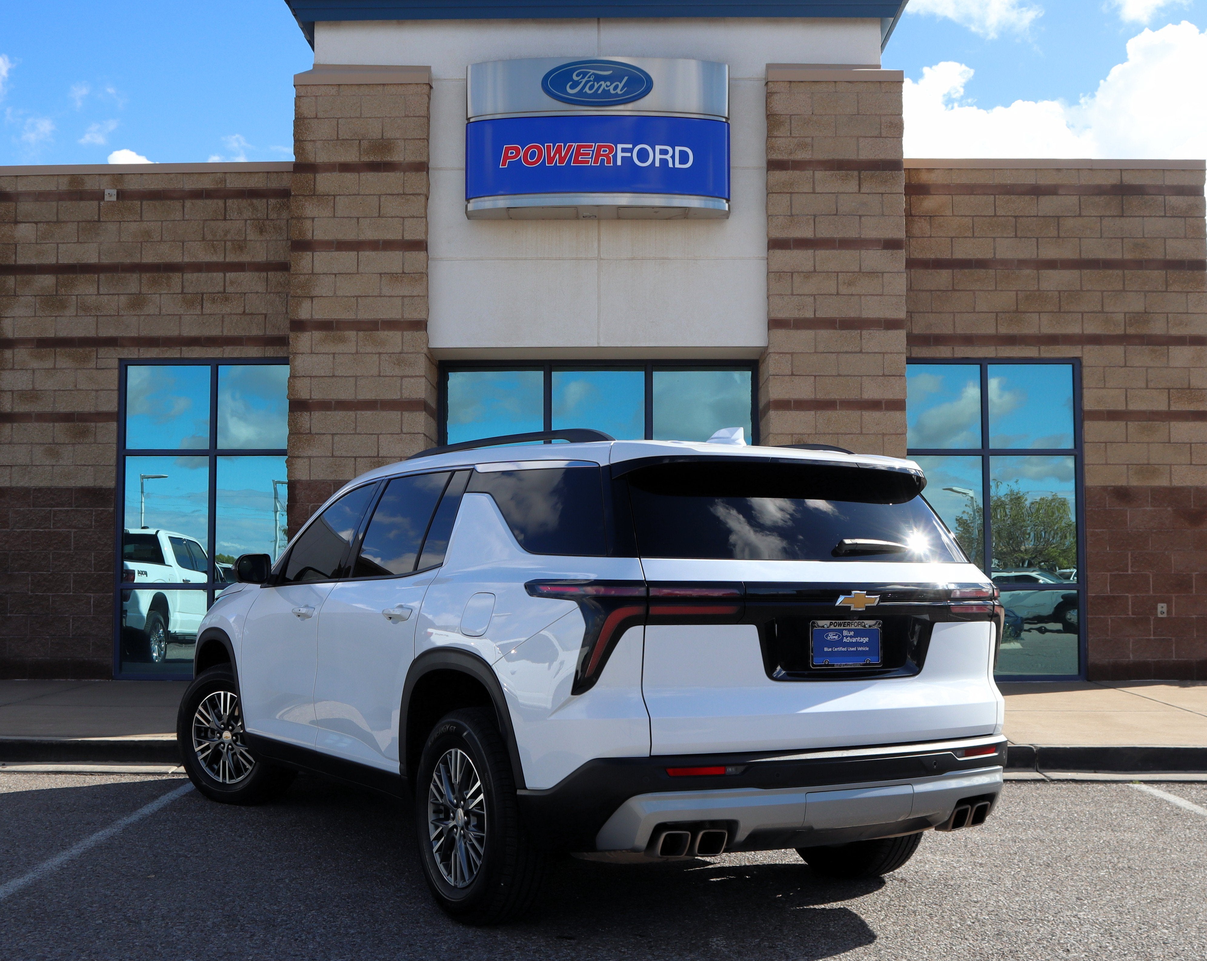 2024 Chevrolet Traverse LT 2LT