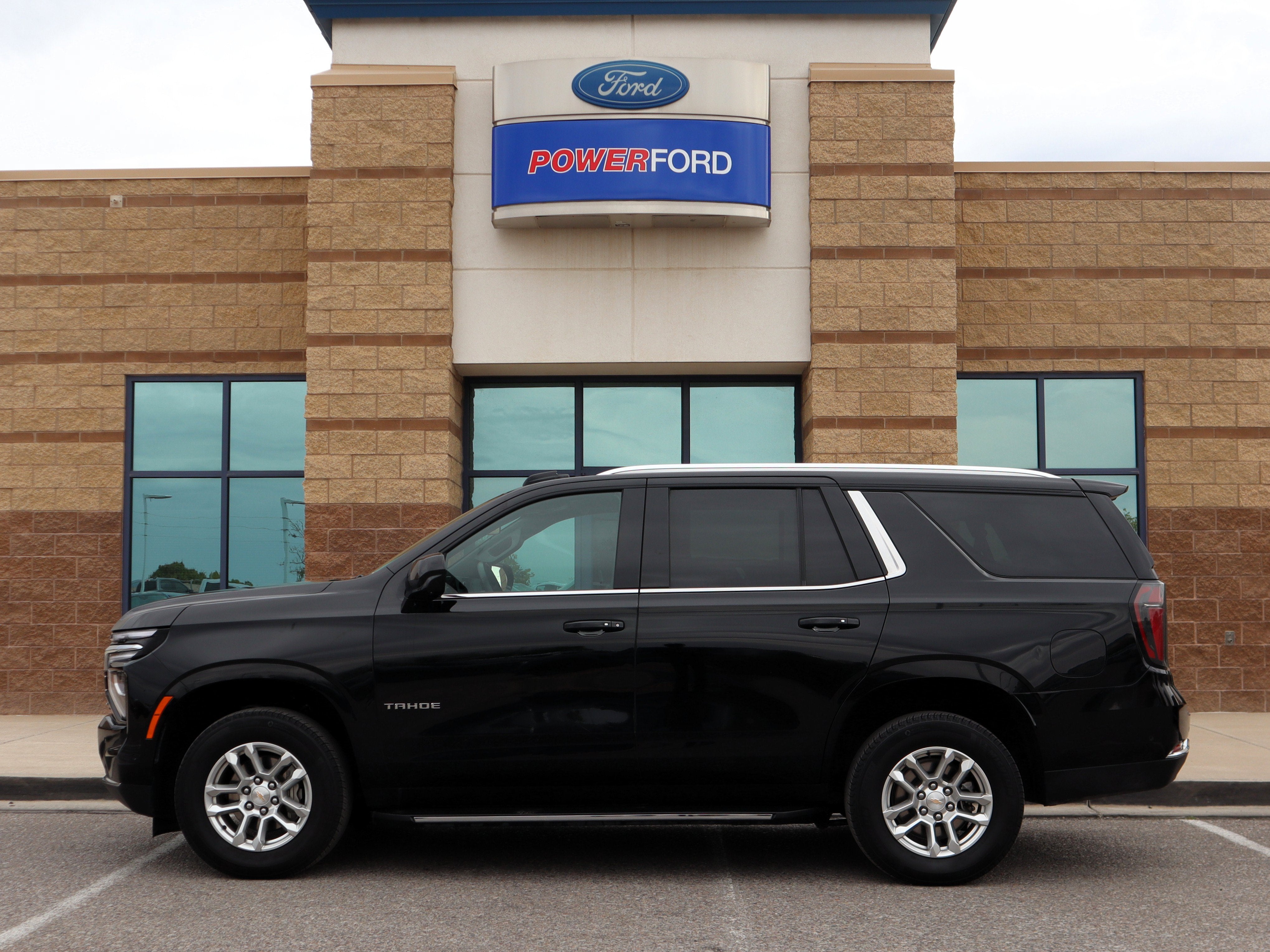 2025 Chevrolet Tahoe LT