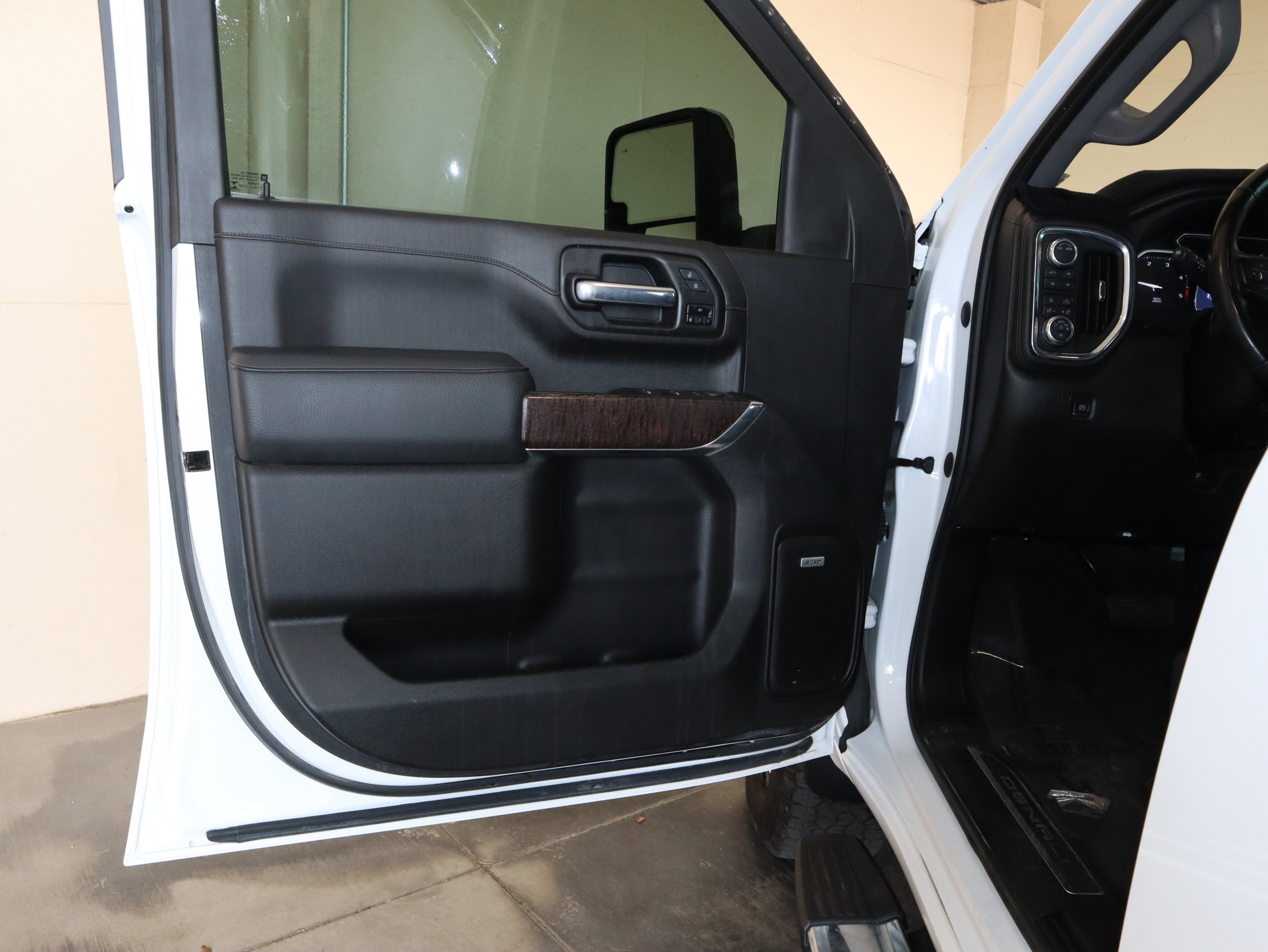 2023 GMC Sierra 3500HD Denali