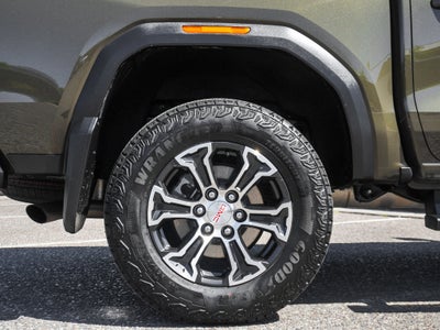 2024 GMC Canyon AT4